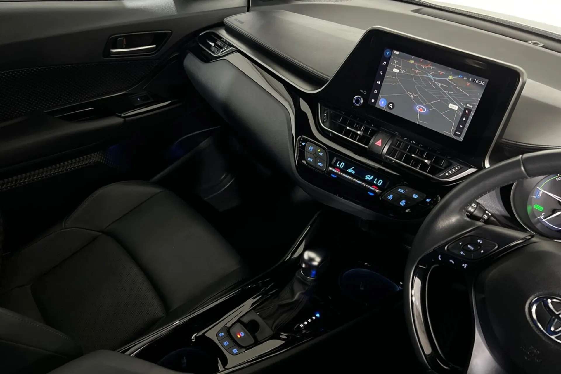 0 TOYOTA CHR 0 TOYOTA CHR