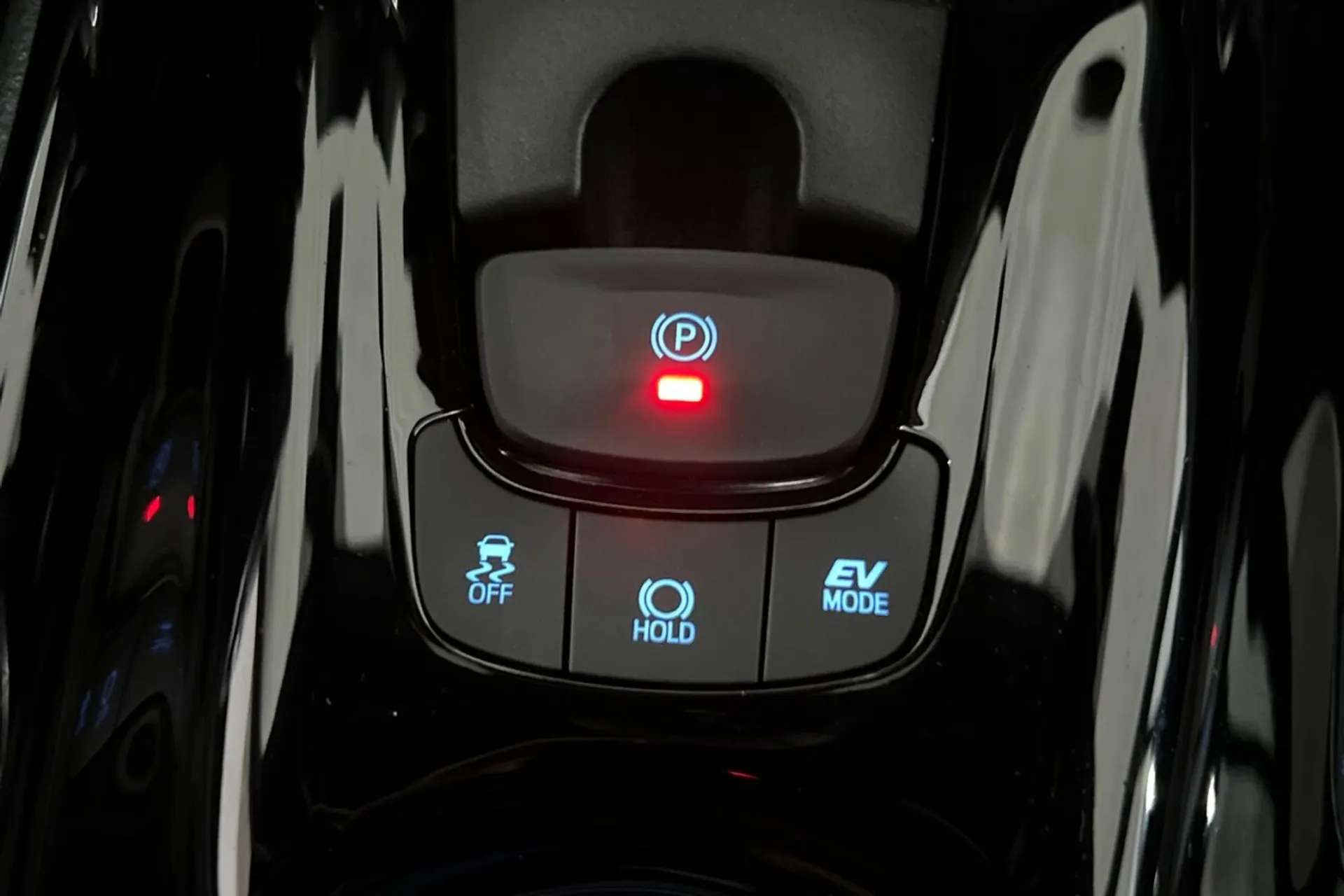 0 TOYOTA CHR 0 TOYOTA CHR