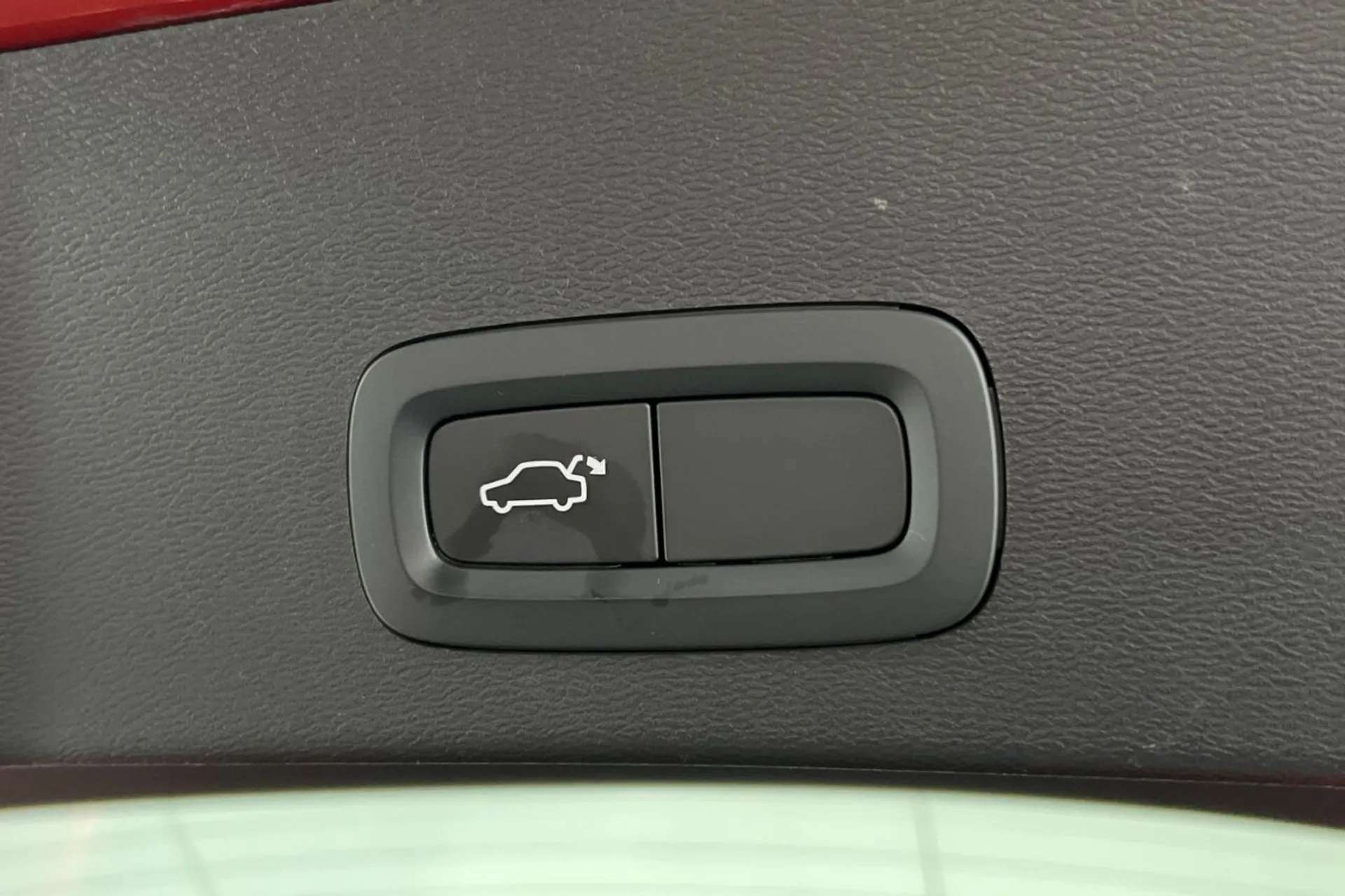 2021 VOLVO XC40 2021 VOLVO XC40