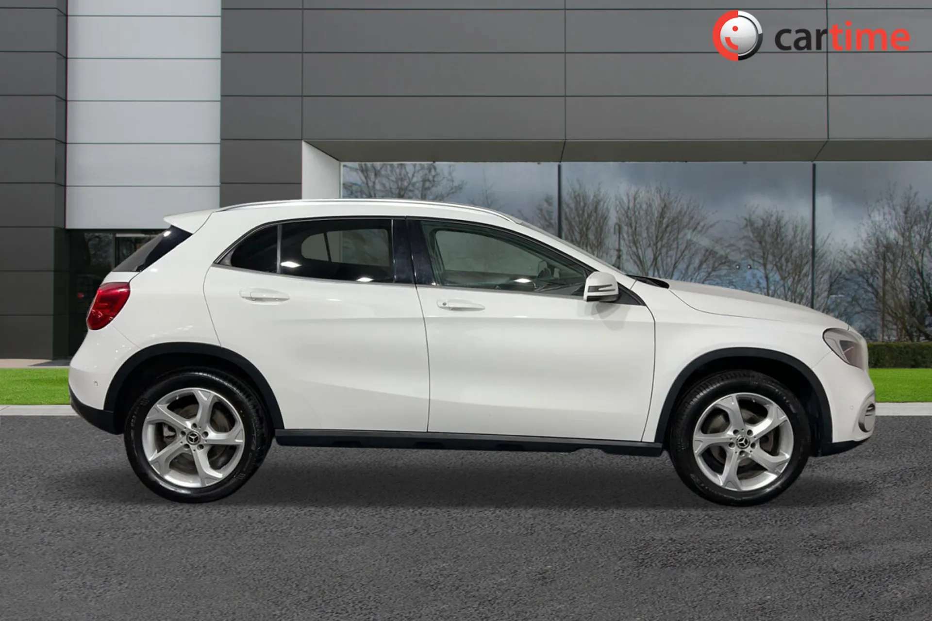 A 2018 MERCEDES-BENZ GLA CLASS 1.6 GLA 200 SPORT EXECUTIVE 5d 154 BHP 8in Satellite Navigation, Apple CarPlay / Android Auto, Reverse Camera, 18in Alloys, Cruise, Climate, 18in Allo A 2018 MERCEDES-BENZ GLA CLASS 1.6 GLA 200 SPORT EXECUTIVE 5d 154 BHP 8in Satellite Navigation, Apple CarPlay / Android Auto, Reverse Camera, 18in Alloys, Cruise, Climate, 18in Allo