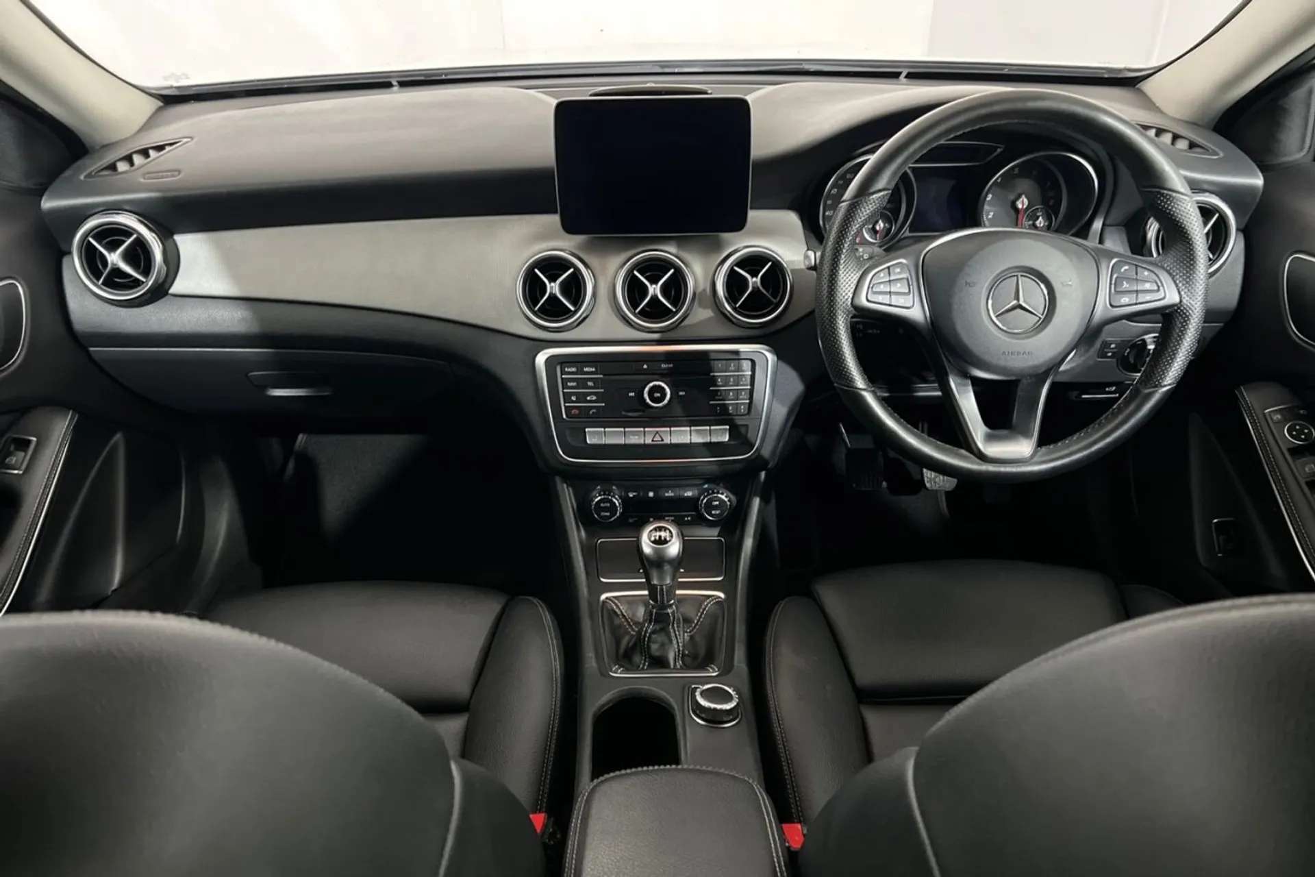 2018 MERCEDES-BENZ GLA CLASS 2018 MERCEDES-BENZ GLA CLASS