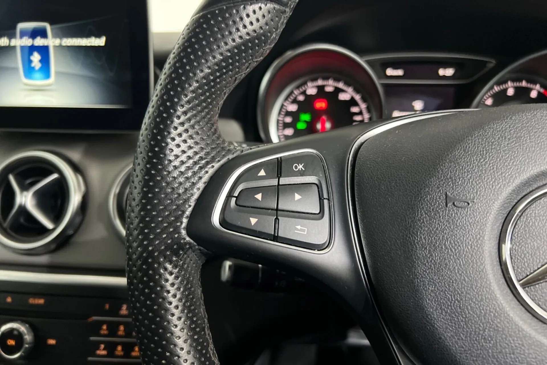 2018 MERCEDES-BENZ GLA CLASS 2018 MERCEDES-BENZ GLA CLASS