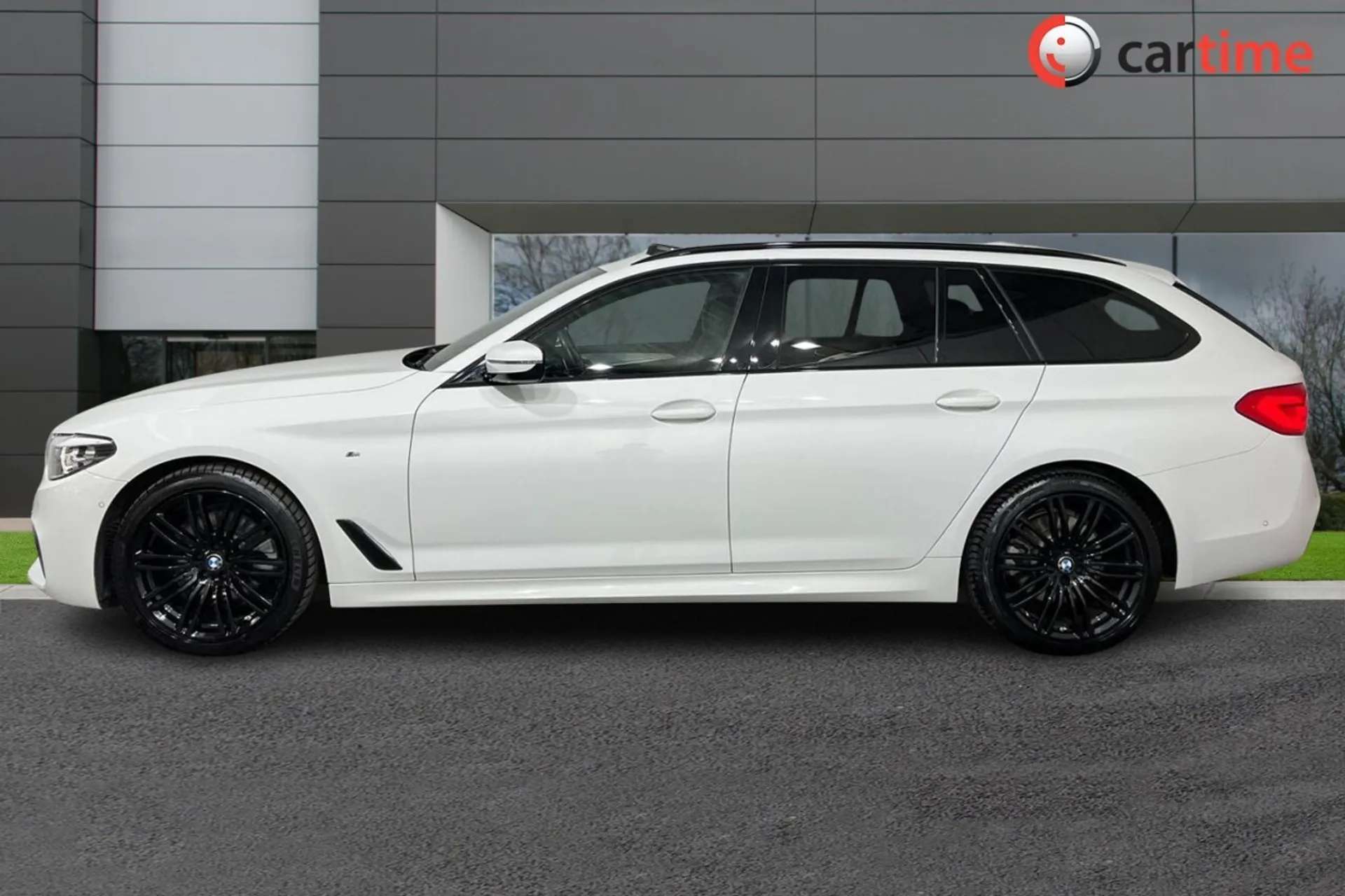 A 0 BMW 5 SERIES 2.0 520D XDRIVE M SPORT TOURING MHEV 5d 188 BHP Panoramic Sunroof, Reverse Camera, Front / Rear Park Sensors, Leather Interior, 19in Alloy Wheels Apli A 0 BMW 5 SERIES 2.0 520D XDRIVE M SPORT TOURING MHEV 5d 188 BHP Panoramic Sunroof, Reverse Camera, Front / Rear Park Sensors, Leather Interior, 19in Alloy Wheels Apli
