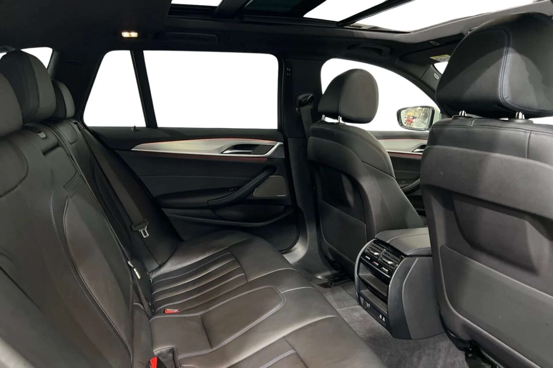 0 BMW 5 SERIES 0 BMW 5 SERIES