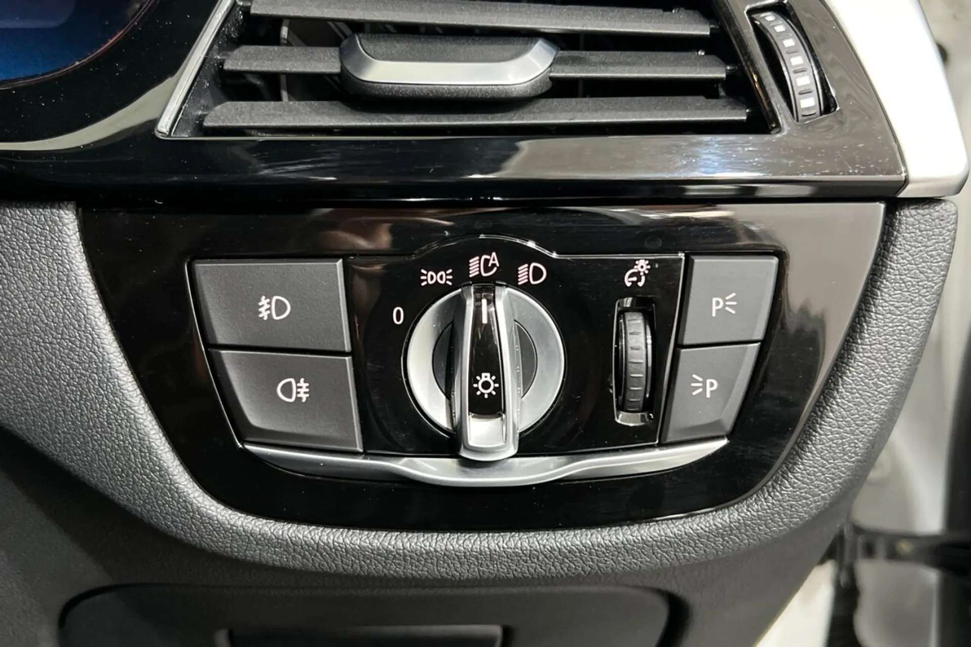 0 BMW 5 SERIES 0 BMW 5 SERIES