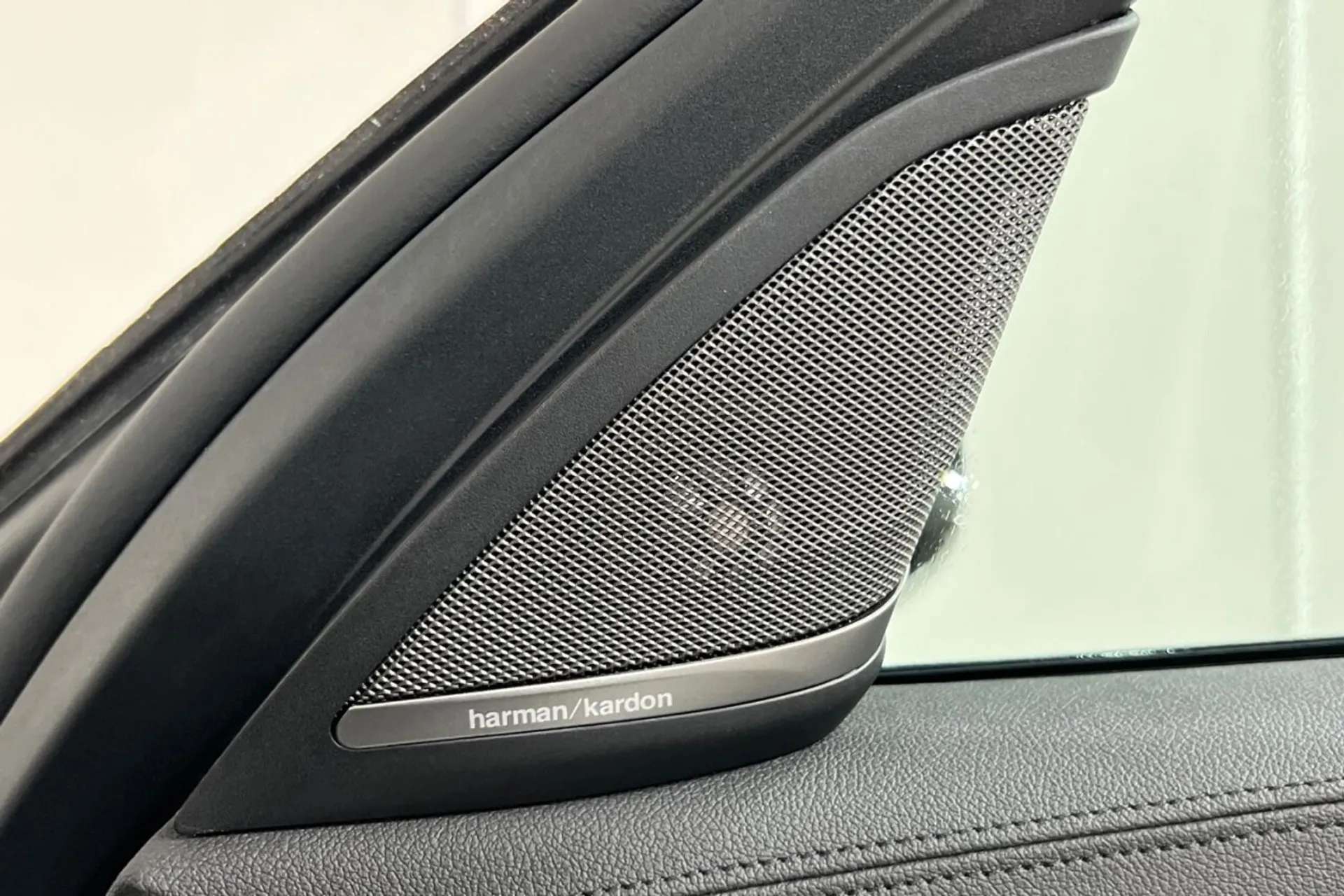 0 BMW 5 SERIES 0 BMW 5 SERIES