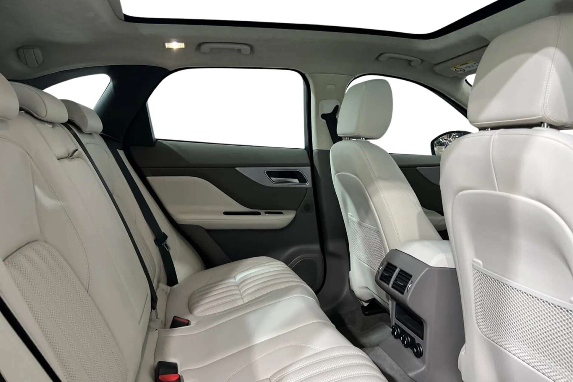 2020 JAGUAR F-PACE 2020 JAGUAR F-PACE