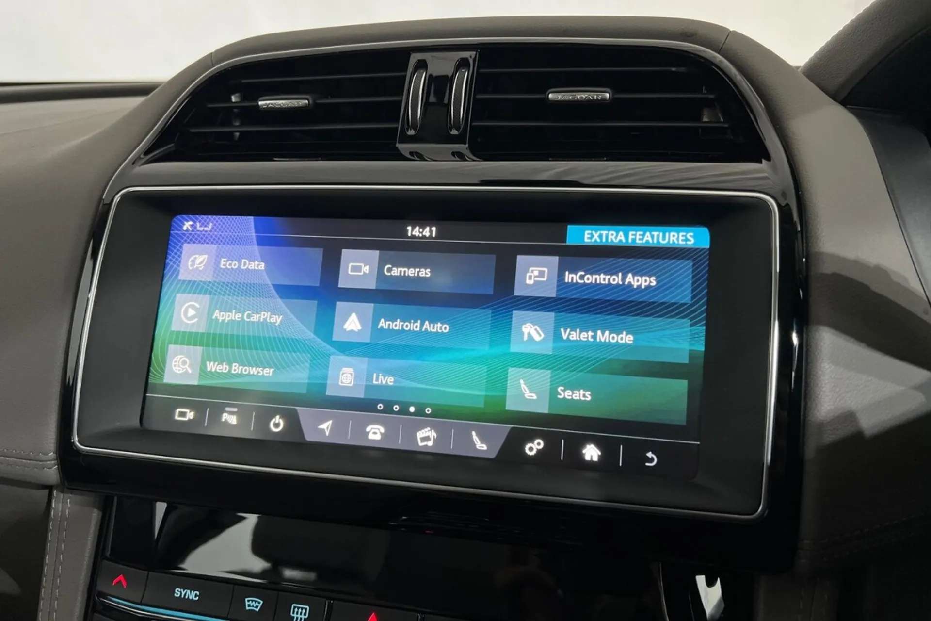 2020 JAGUAR F-PACE 2020 JAGUAR F-PACE