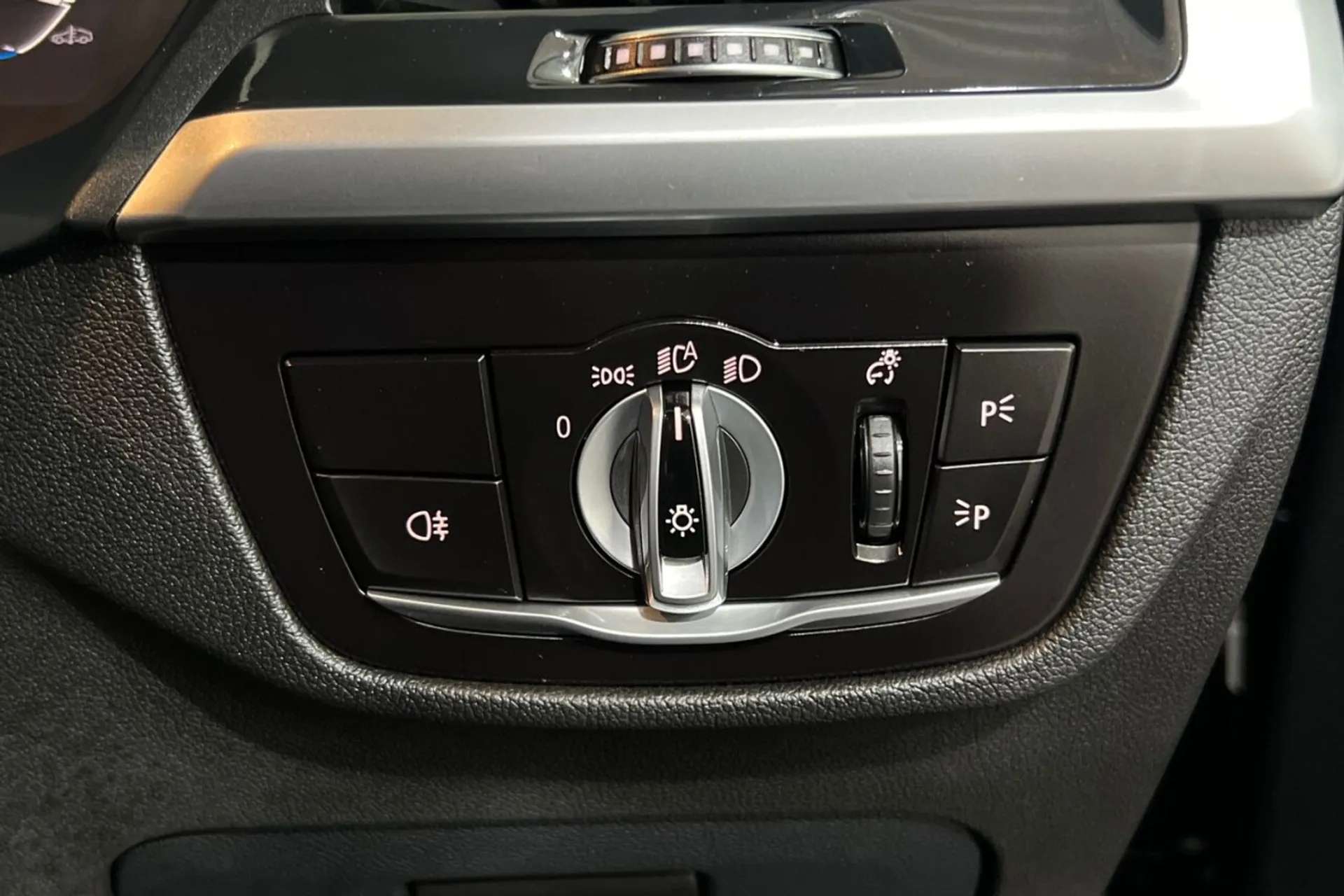 2021 BMW IX3 2021 BMW IX3