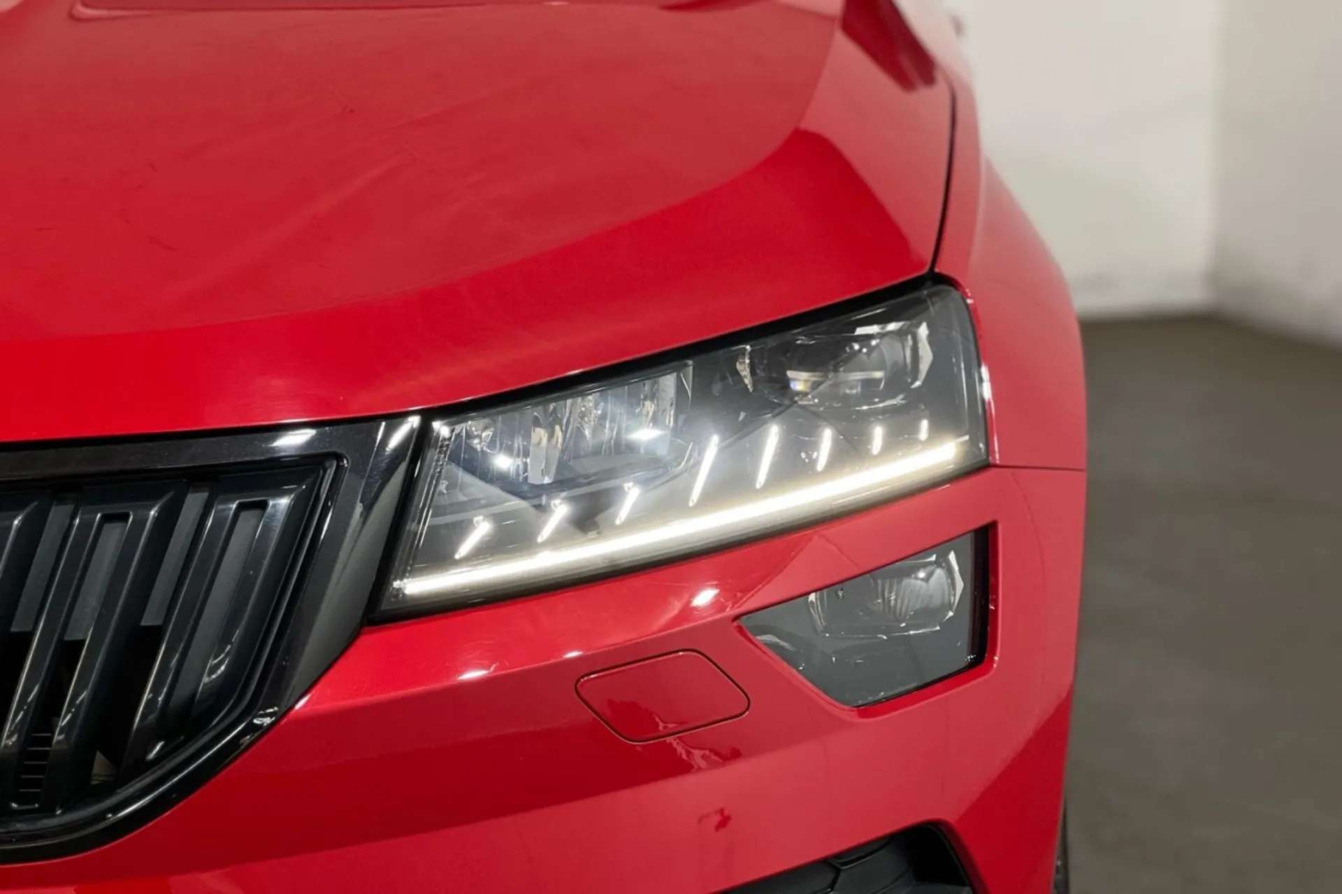 2021 SKODA KAROQ 2021 SKODA KAROQ