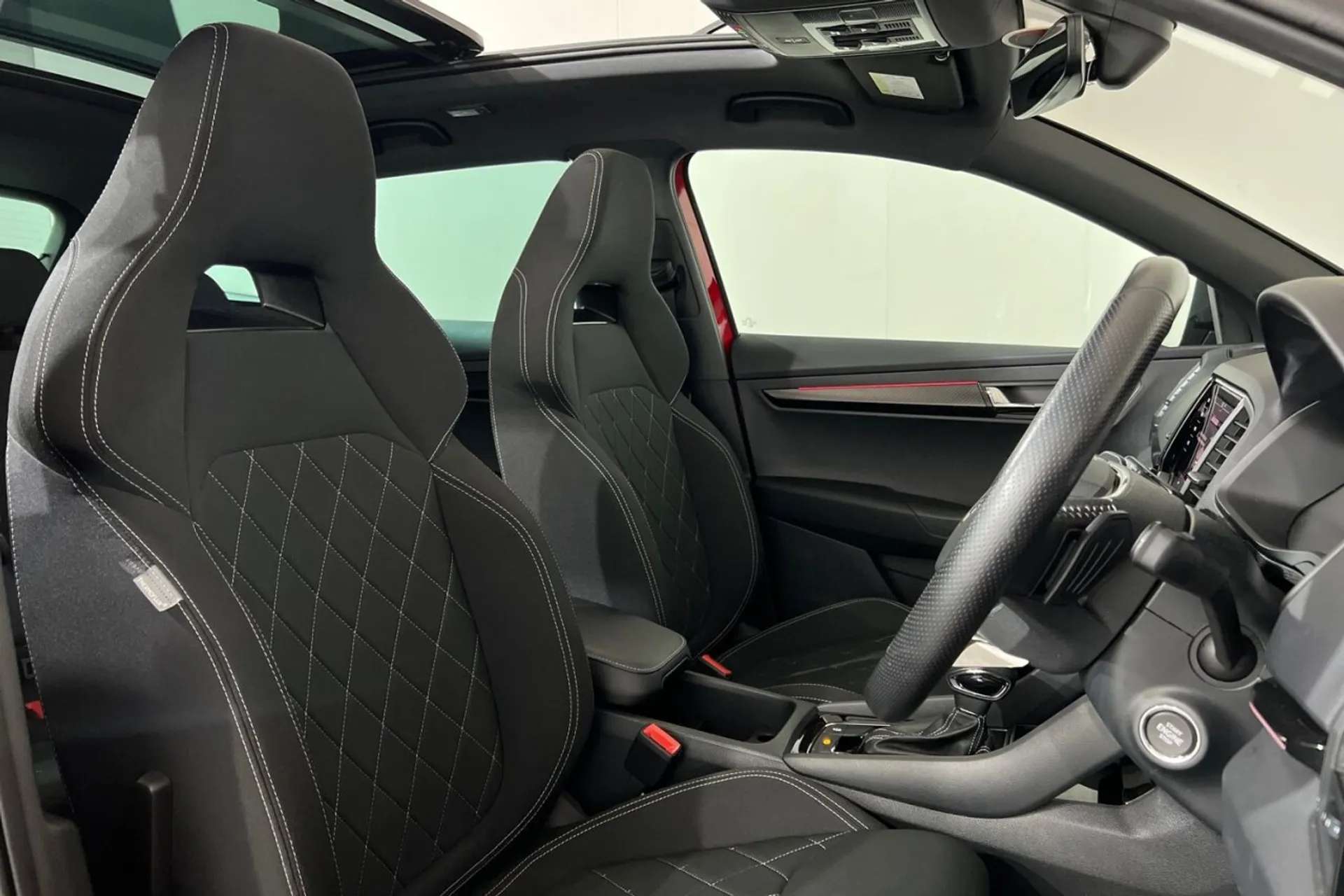 2021 SKODA KAROQ 2021 SKODA KAROQ