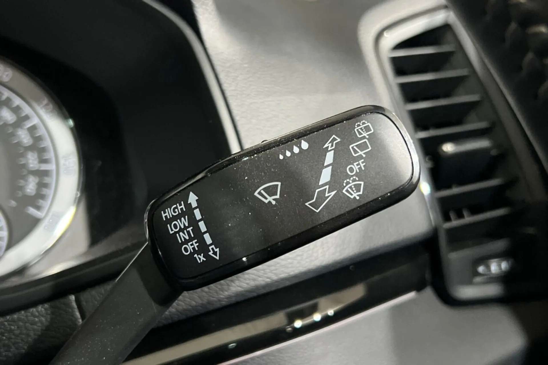 2021 SKODA KAROQ 2021 SKODA KAROQ