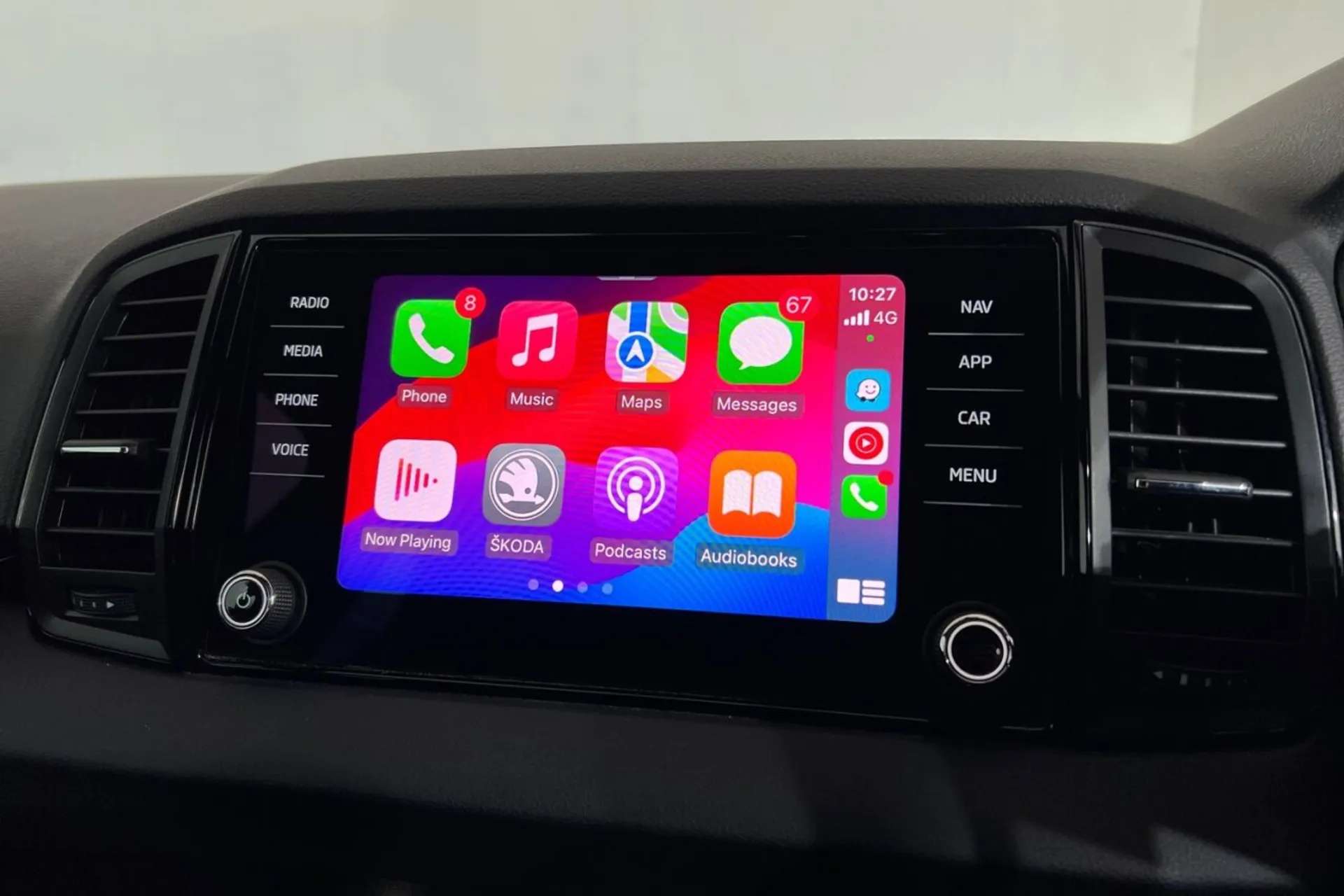 2021 SKODA KAROQ 2021 SKODA KAROQ