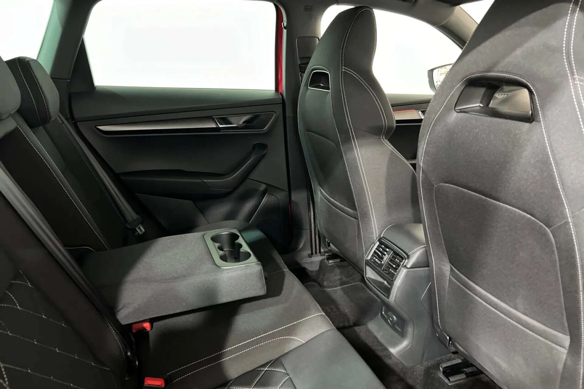 2021 SKODA KAROQ 2021 SKODA KAROQ