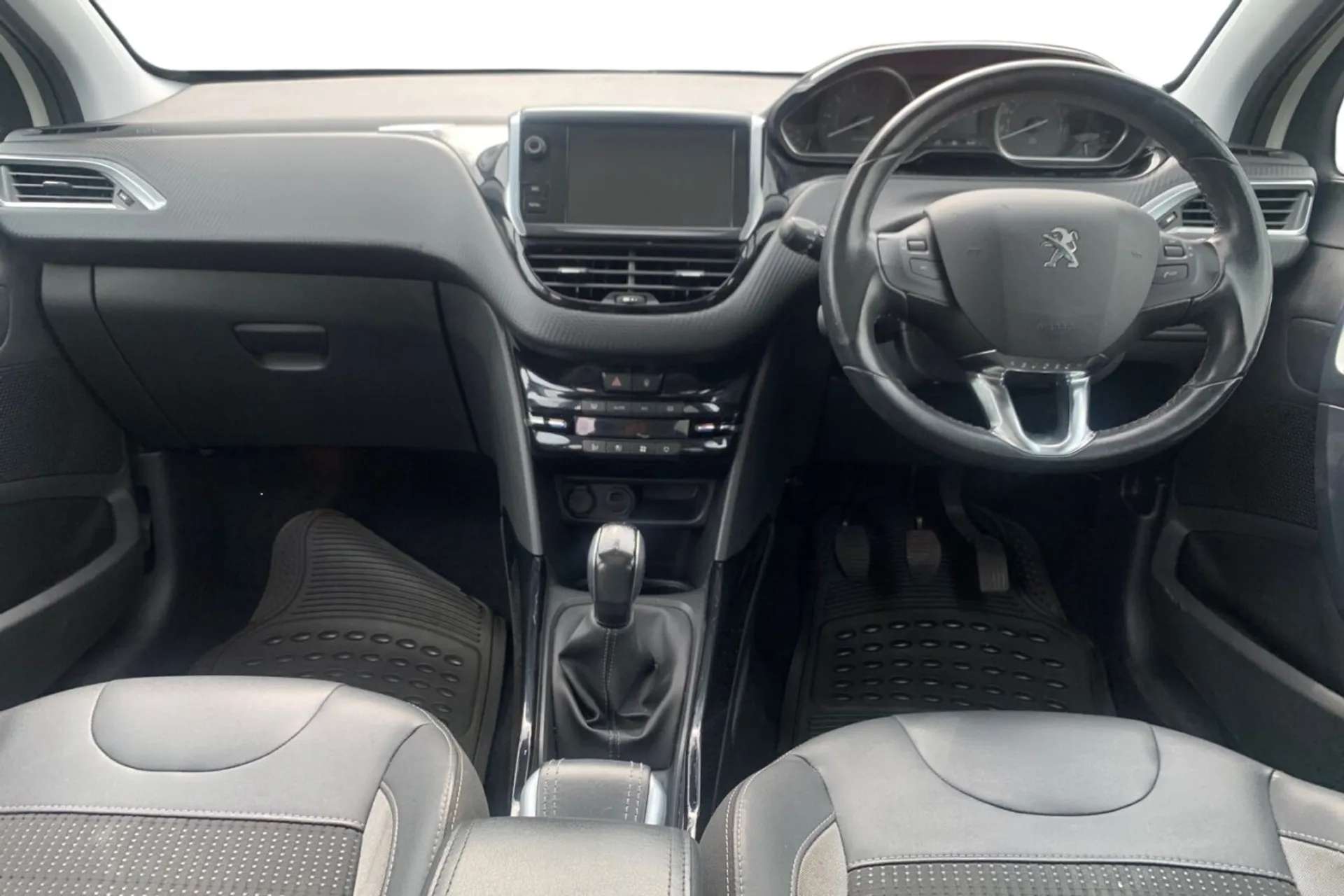 2018 PEUGEOT 2008 2018 PEUGEOT 2008