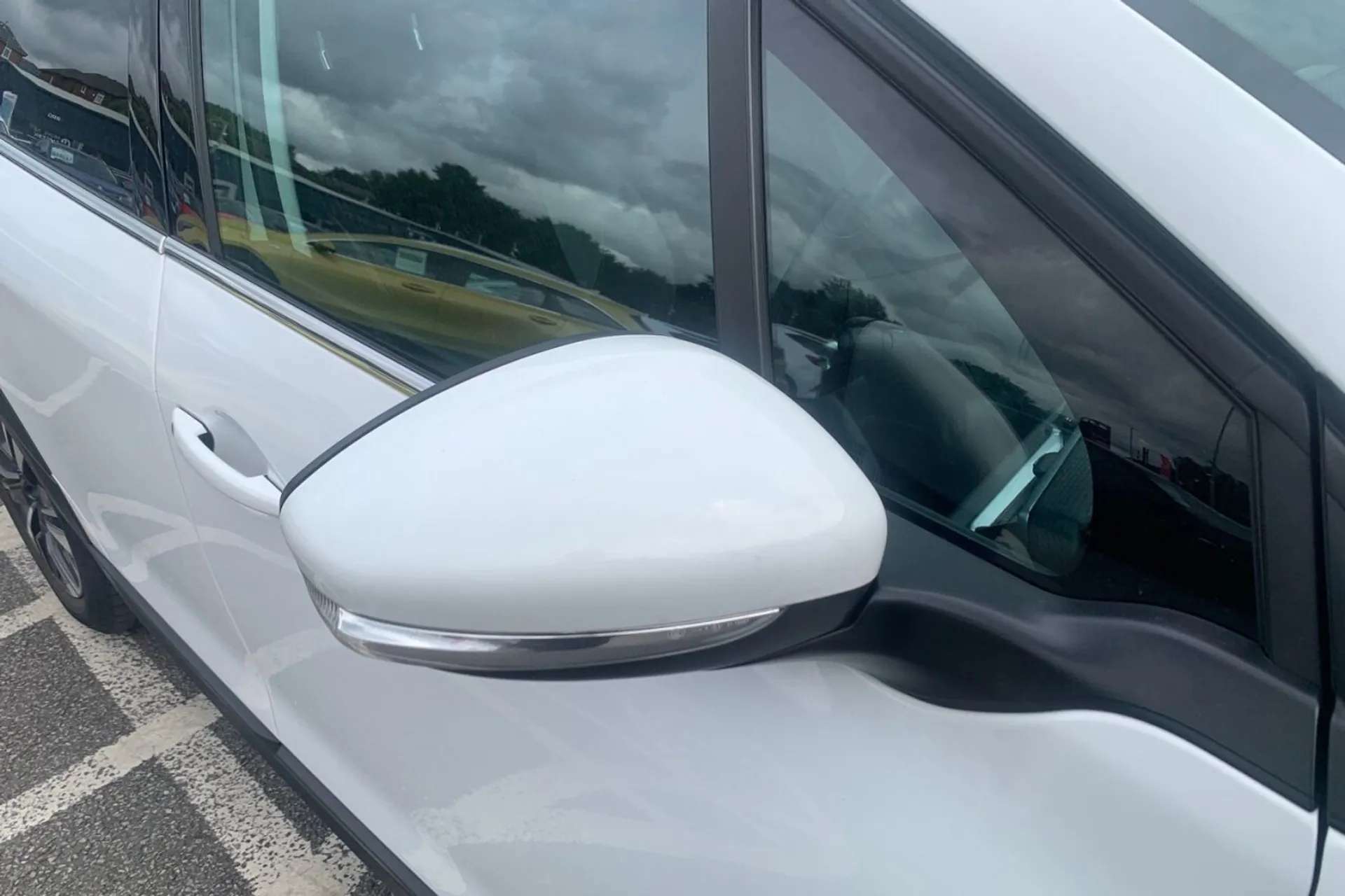 2018 PEUGEOT 2008 2018 PEUGEOT 2008