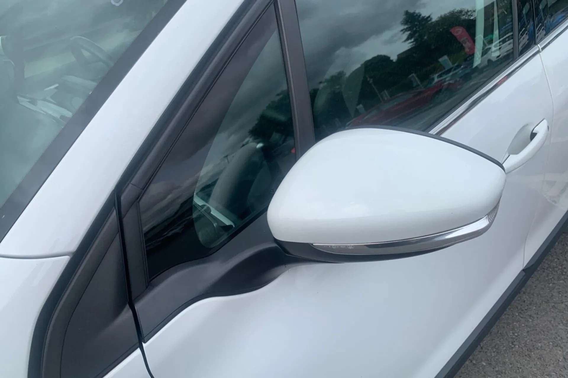 2018 PEUGEOT 2008 2018 PEUGEOT 2008