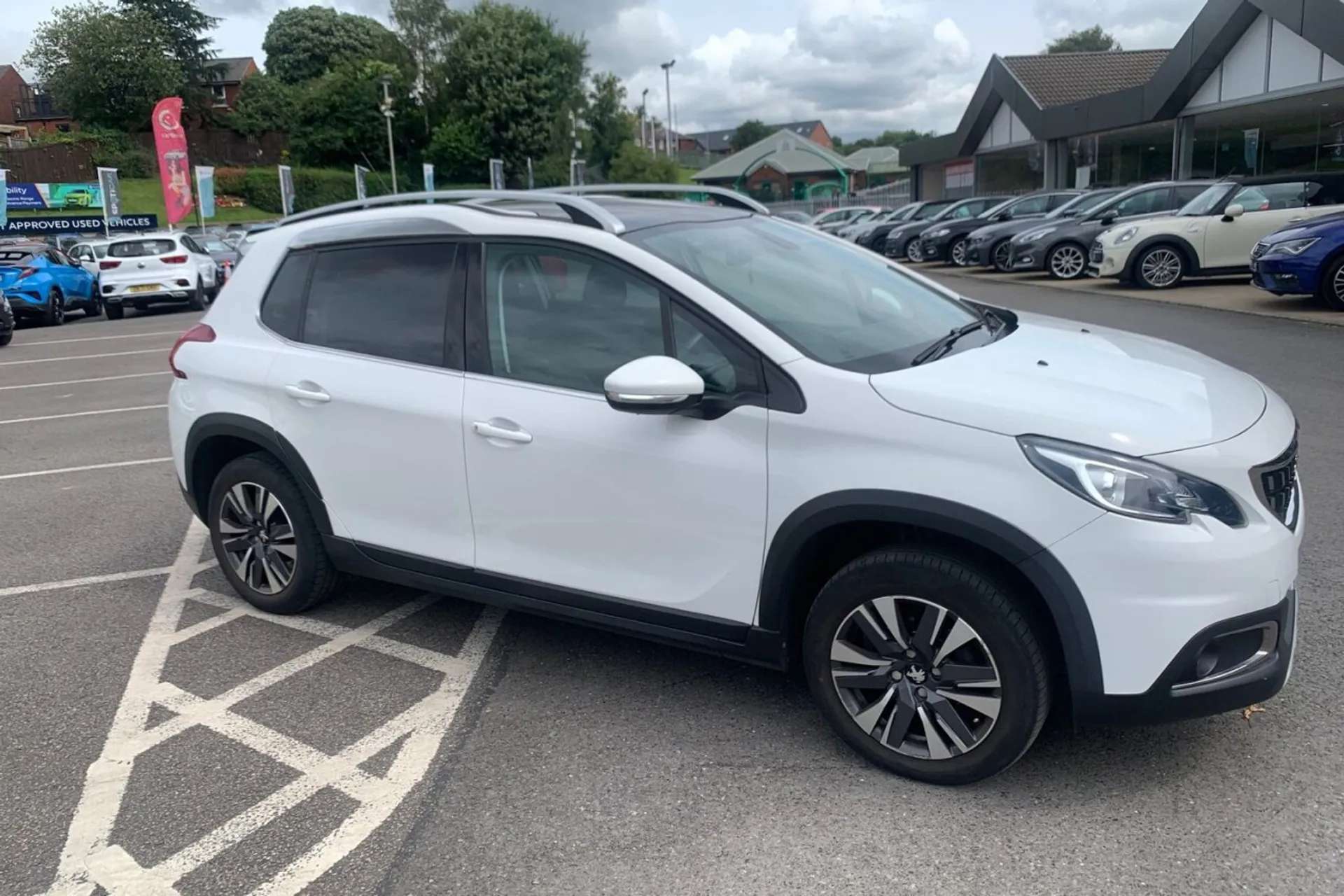 2018 PEUGEOT 2008 2018 PEUGEOT 2008