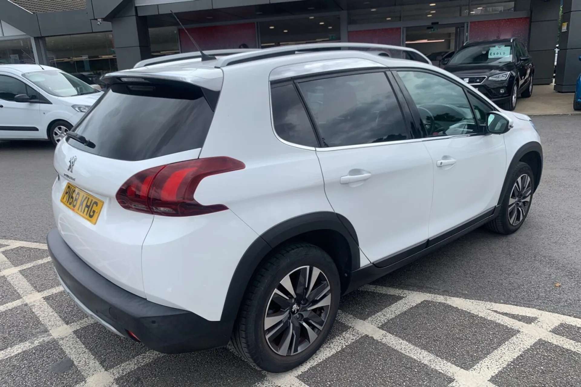 2018 PEUGEOT 2008 2018 PEUGEOT 2008