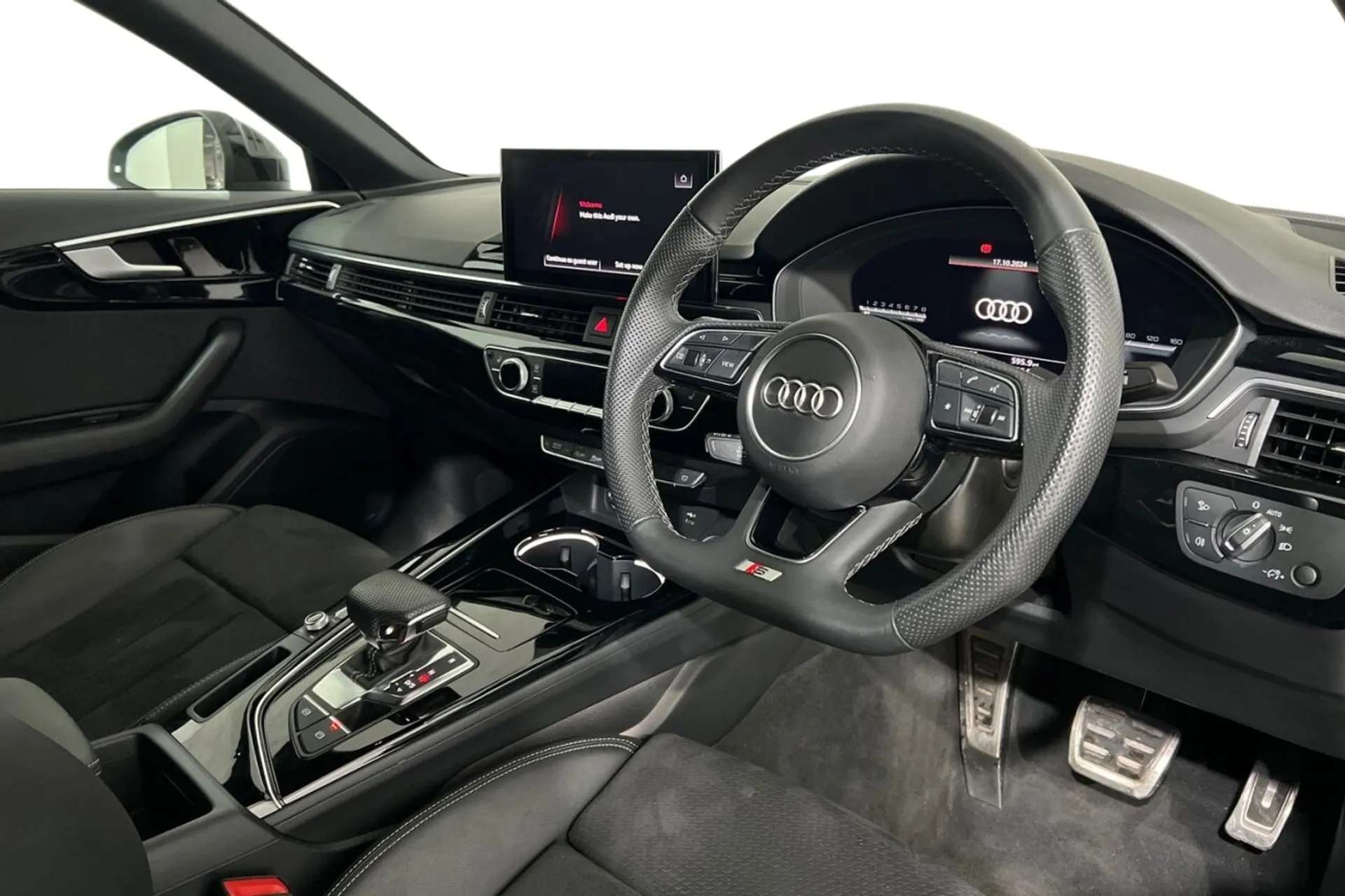 2023 AUDI A4 2023 AUDI A4