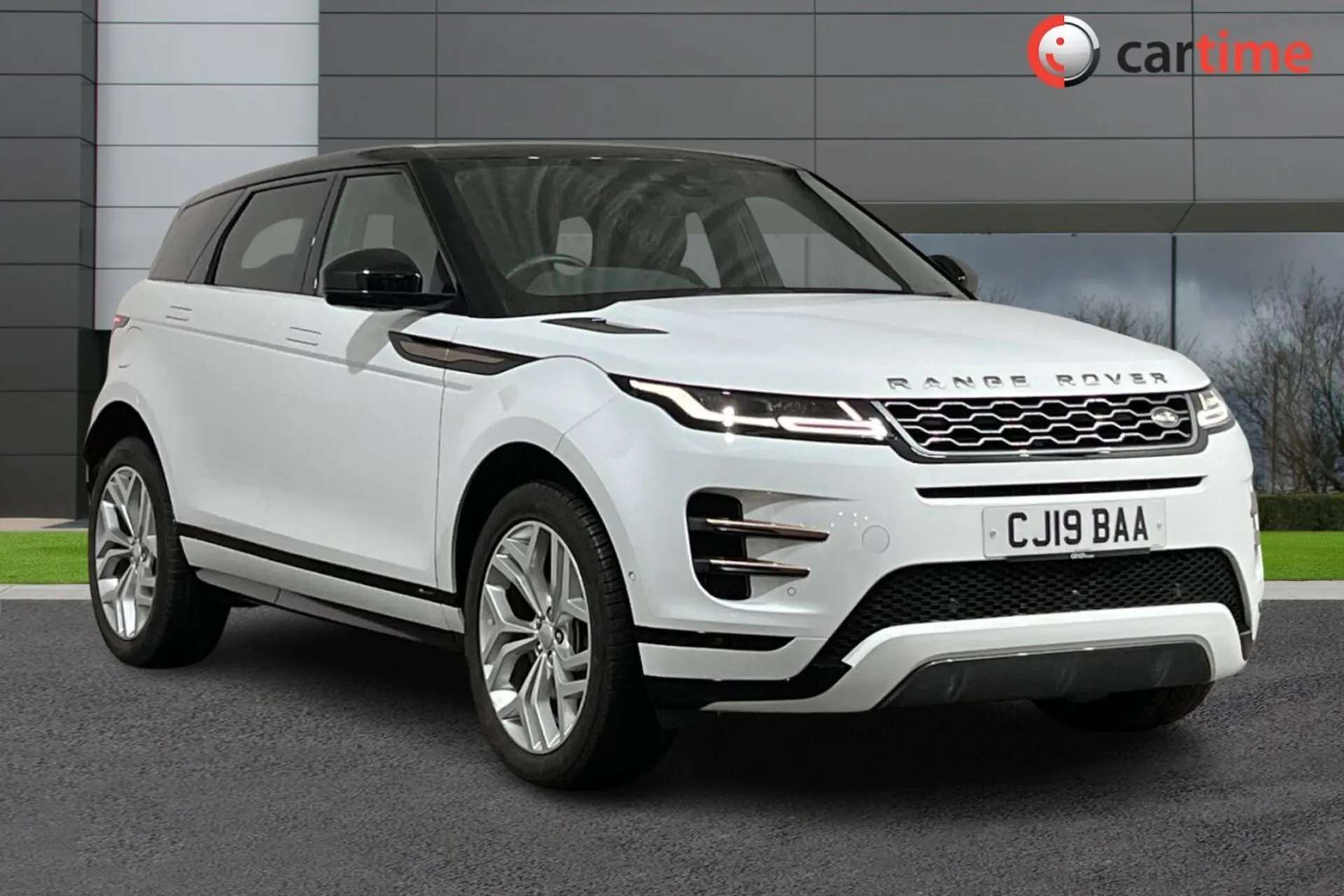 A 2019 LAND ROVER RANGE ROVER EVOQUE 2.0 R-DYNAMIC SE MHEV 5d 198 BHP A 2019 LAND ROVER RANGE ROVER EVOQUE 2.0 R-DYNAMIC SE MHEV 5d 198 BHP