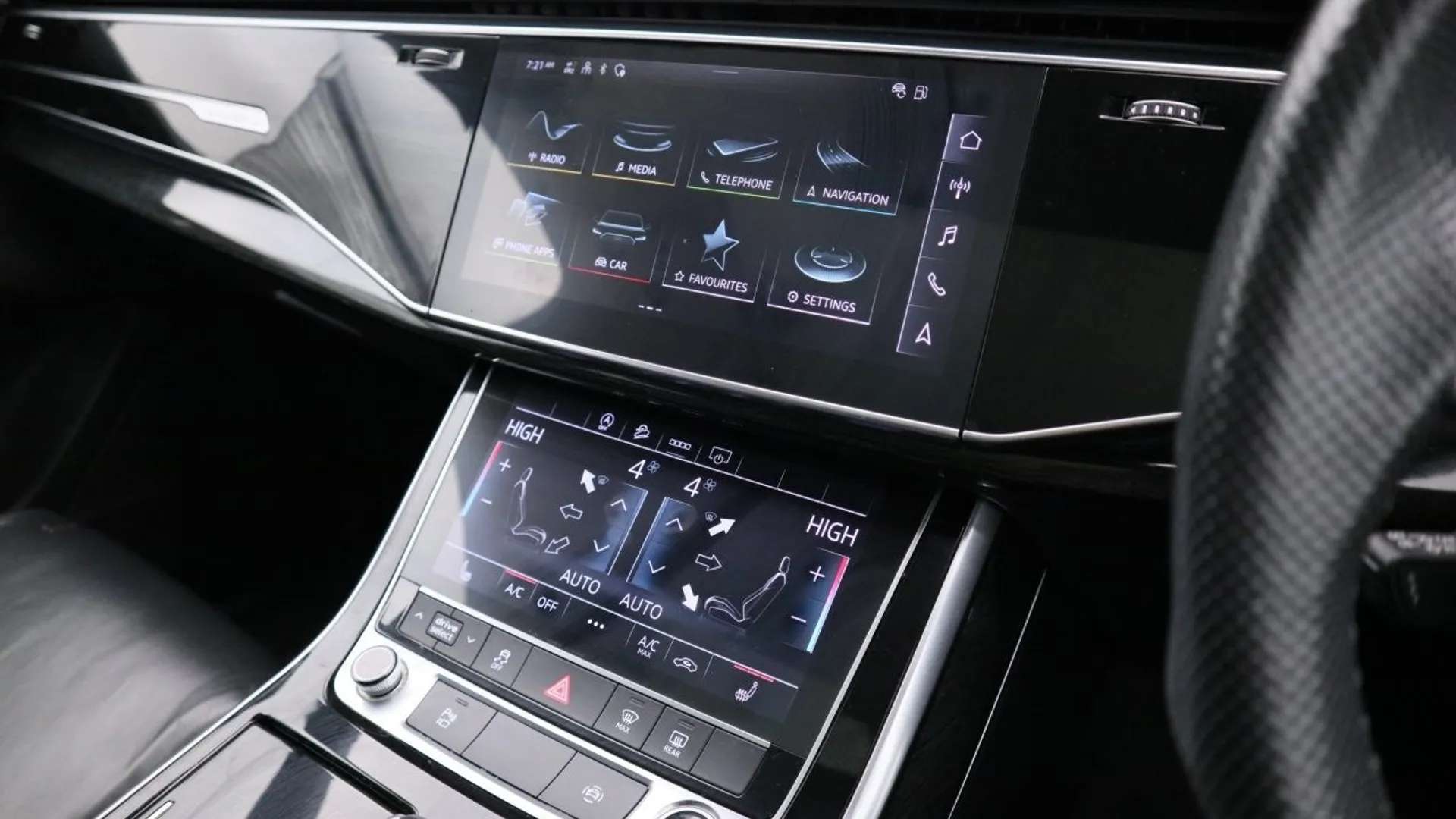 2020 AUDI Q7 2020 AUDI Q7