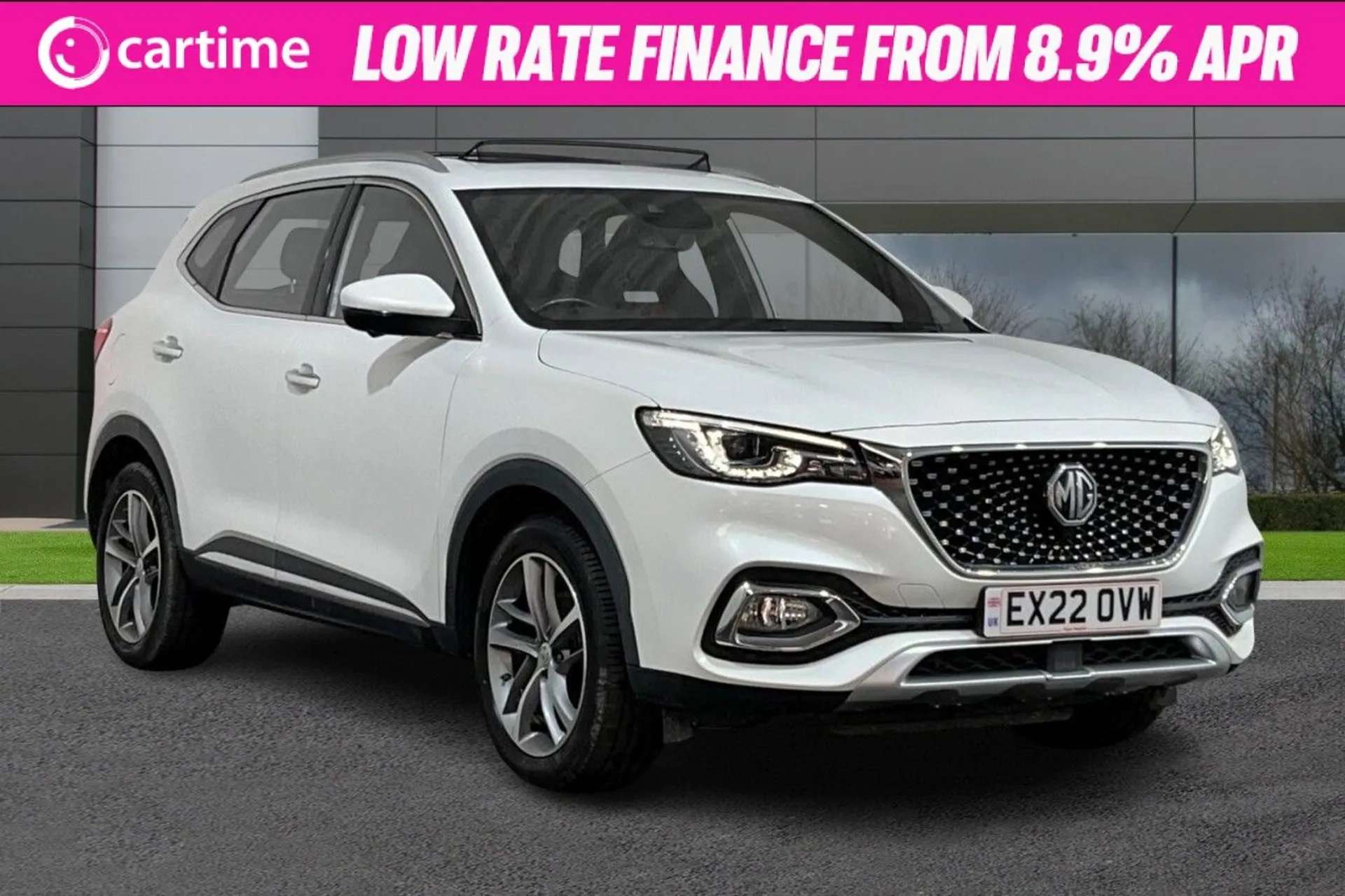 A 2022 MG MG HS 1.5 EXCLUSIVE 5d 255 BHP Blind Spot Detection, Reverse Camera, Heated Seats, Power Tailgate, 10-Inch Touchscreen 18in Alloys, White Pearl A 2022 MG MG HS 1.5 EXCLUSIVE 5d 255 BHP Blind Spot Detection, Reverse Camera, Heated Seats, Power Tailgate, 10-Inch Touchscreen 18in Alloys, White Pearl