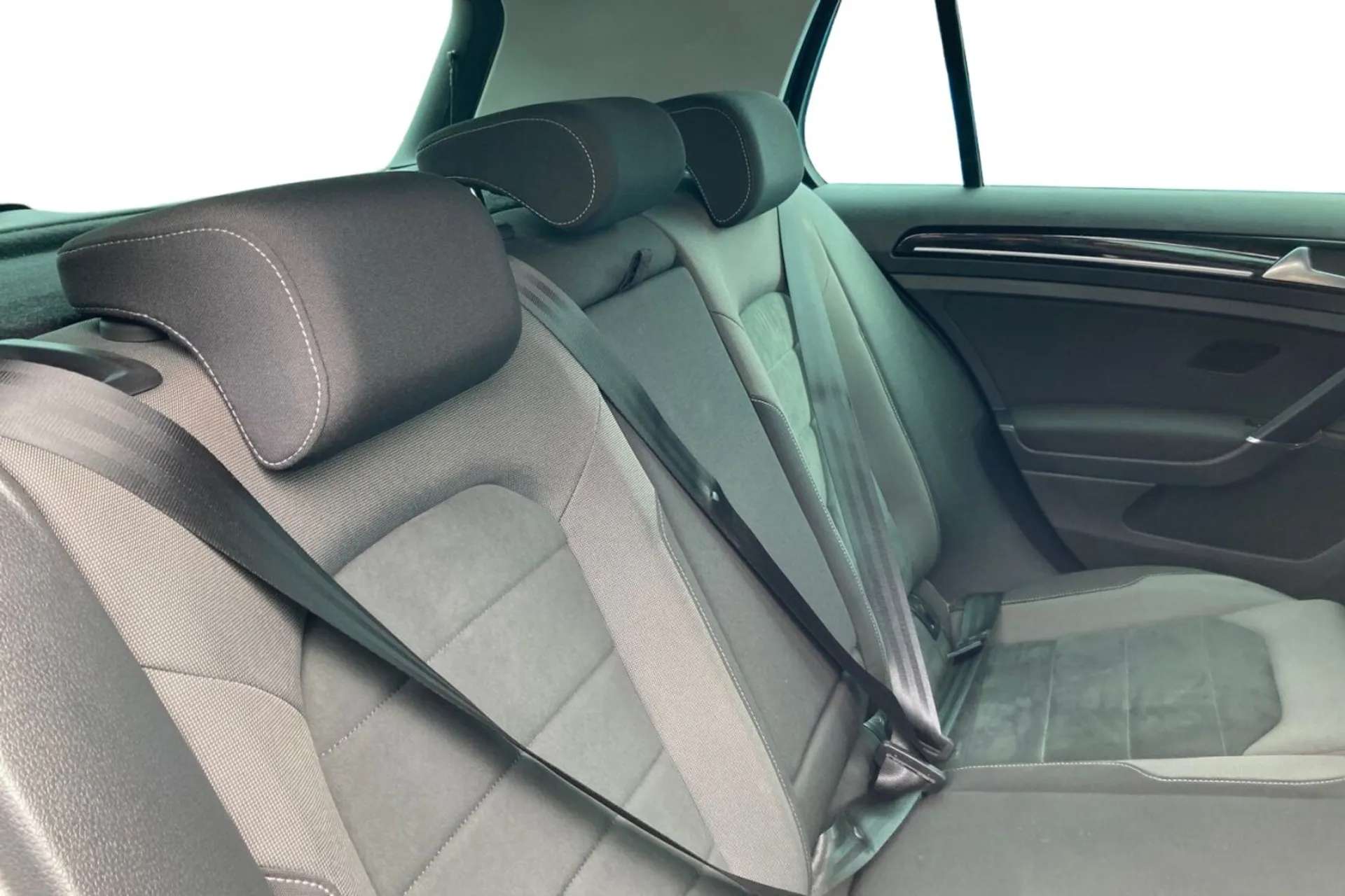 2018 VOLKSWAGEN GOLF 2018 VOLKSWAGEN GOLF