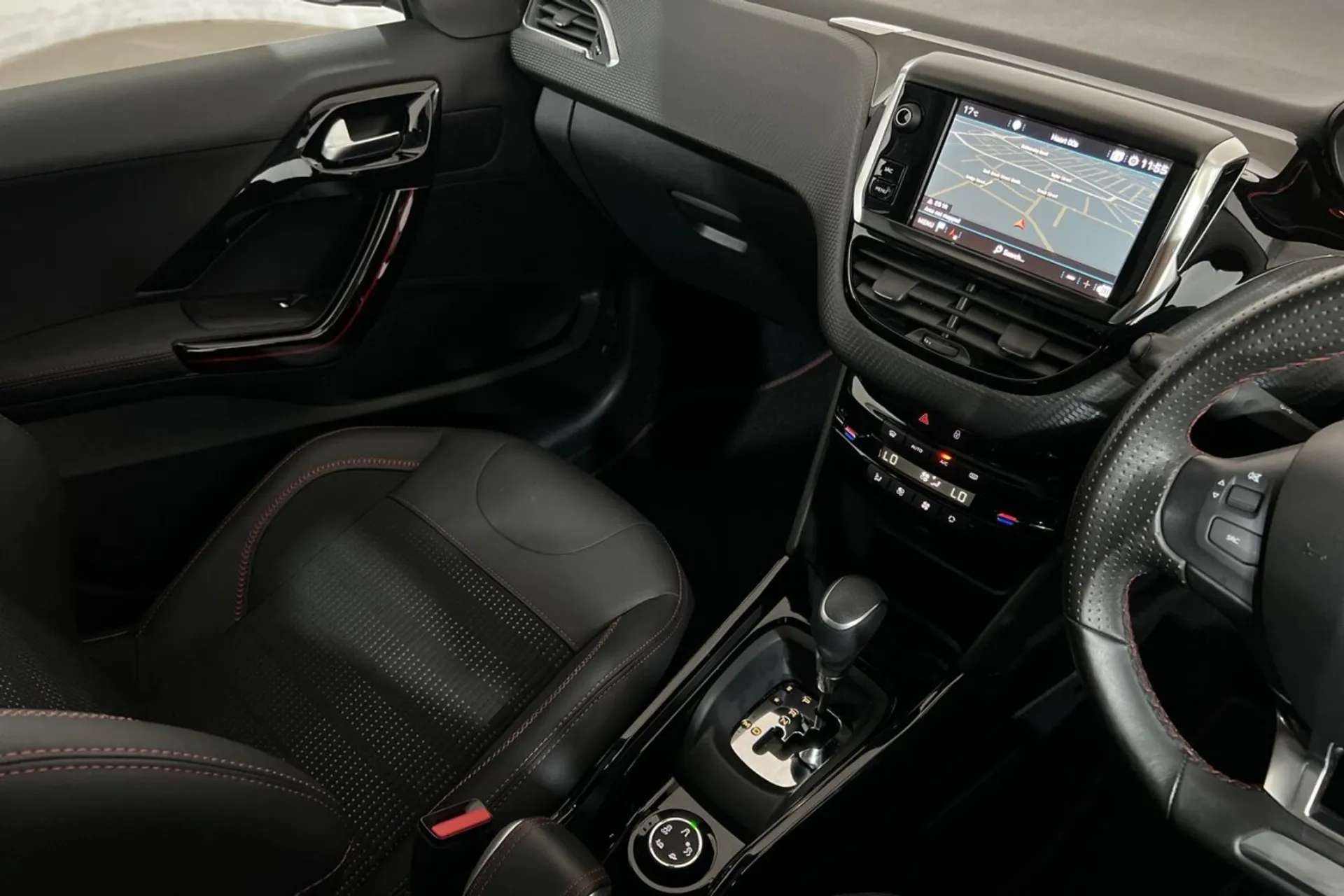 2019 PEUGEOT 2008 2019 PEUGEOT 2008