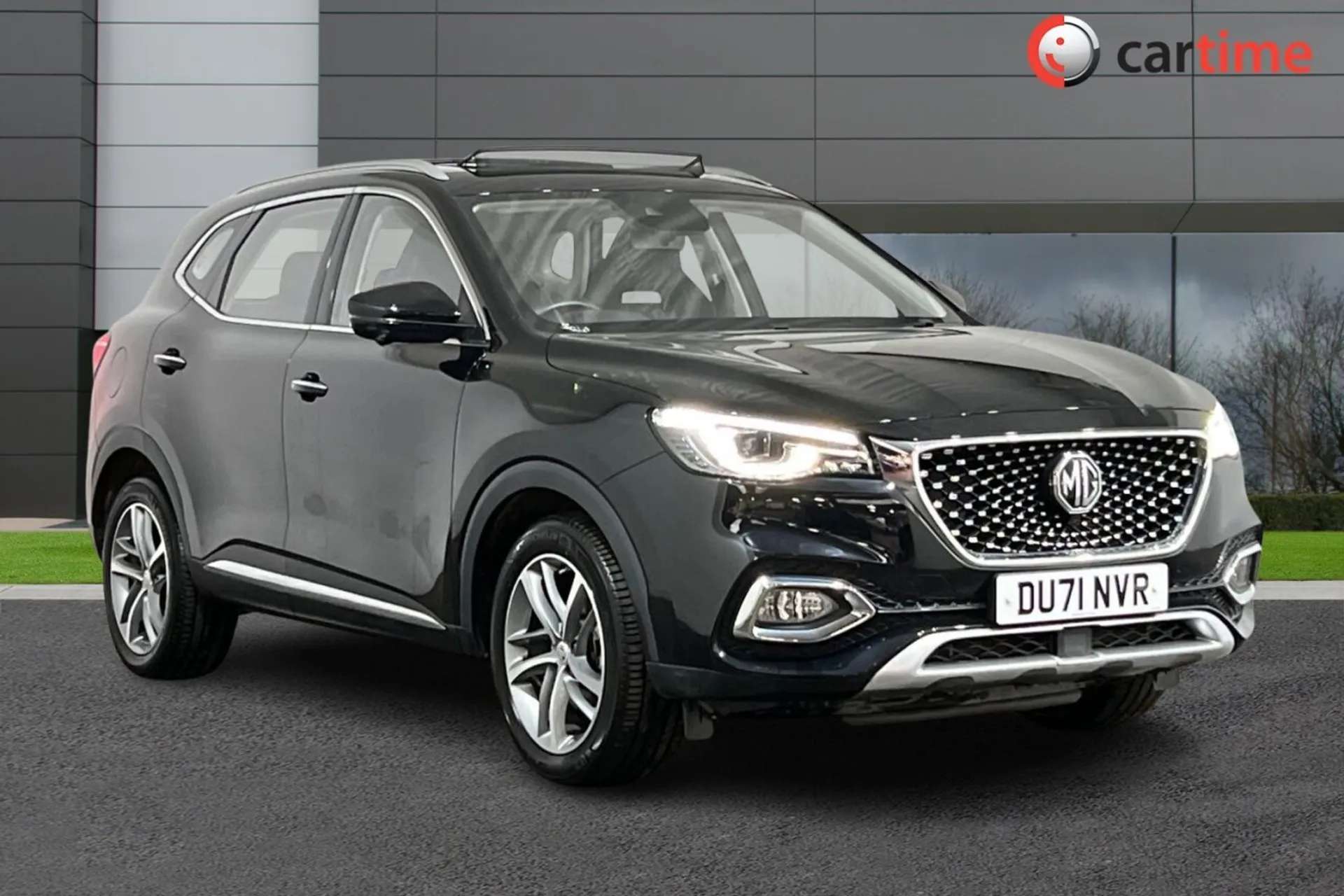 A 2022 MG MG HS 1.5 EXCLUSIVE 5d 255 BHP Blind Spot Detection, Reverse Camera, Heated Seats, Power Tailgate, 10-Inch Touchscreen 18in Alloys, Black Pearl A 2022 MG MG HS 1.5 EXCLUSIVE 5d 255 BHP Blind Spot Detection, Reverse Camera, Heated Seats, Power Tailgate, 10-Inch Touchscreen 18in Alloys, Black Pearl