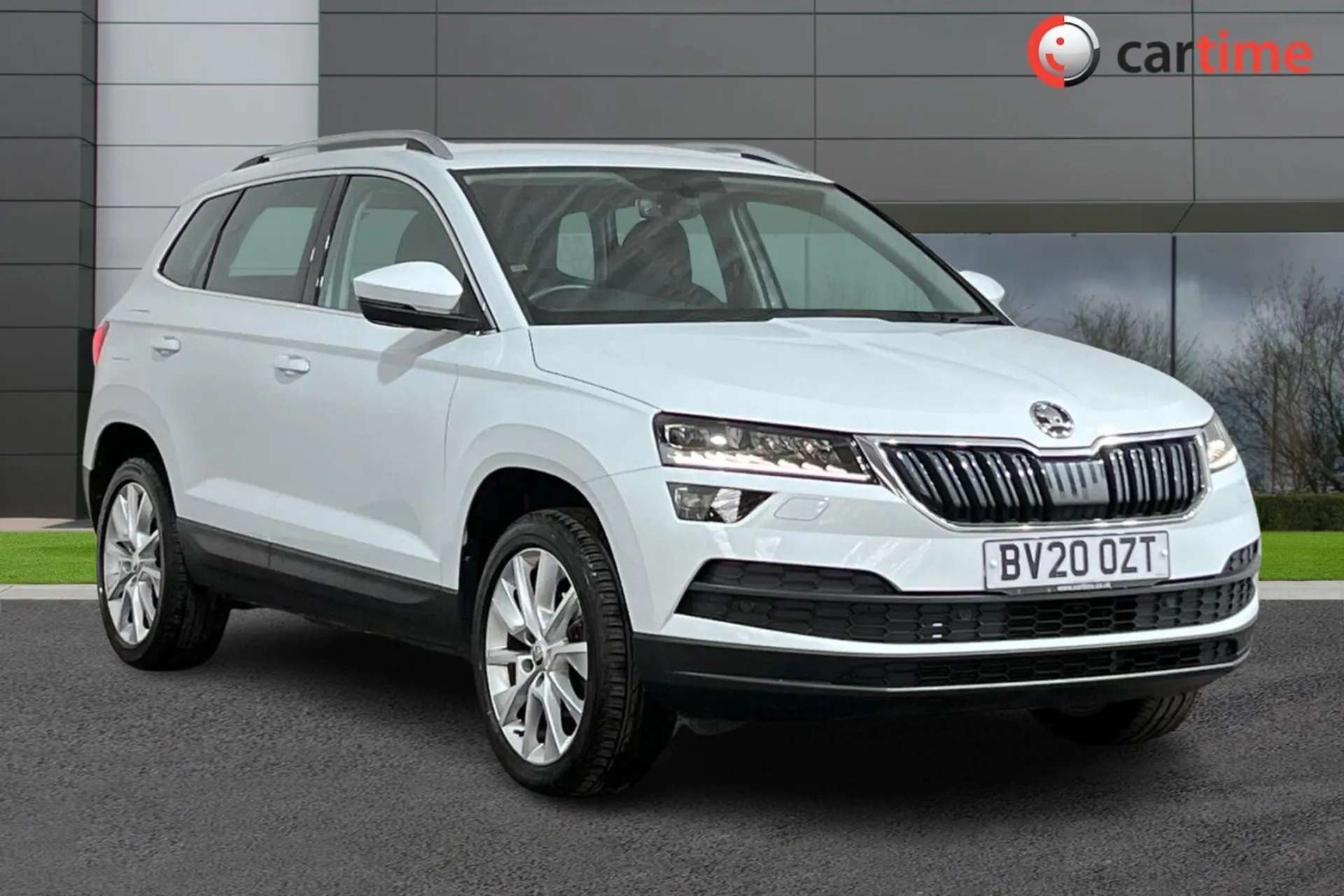 A 0 SKODA KAROQ 1.0 SE L TSI 5d 114 BHP 8In Touchscreen, Apple CarPlay / Android Auto, Satellite Navigation, Reversing Camera, Bluetooth 18in Alloys, Candy White A 0 SKODA KAROQ 1.0 SE L TSI 5d 114 BHP 8In Touchscreen, Apple CarPlay / Android Auto, Satellite Navigation, Reversing Camera, Bluetooth 18in Alloys, Candy White