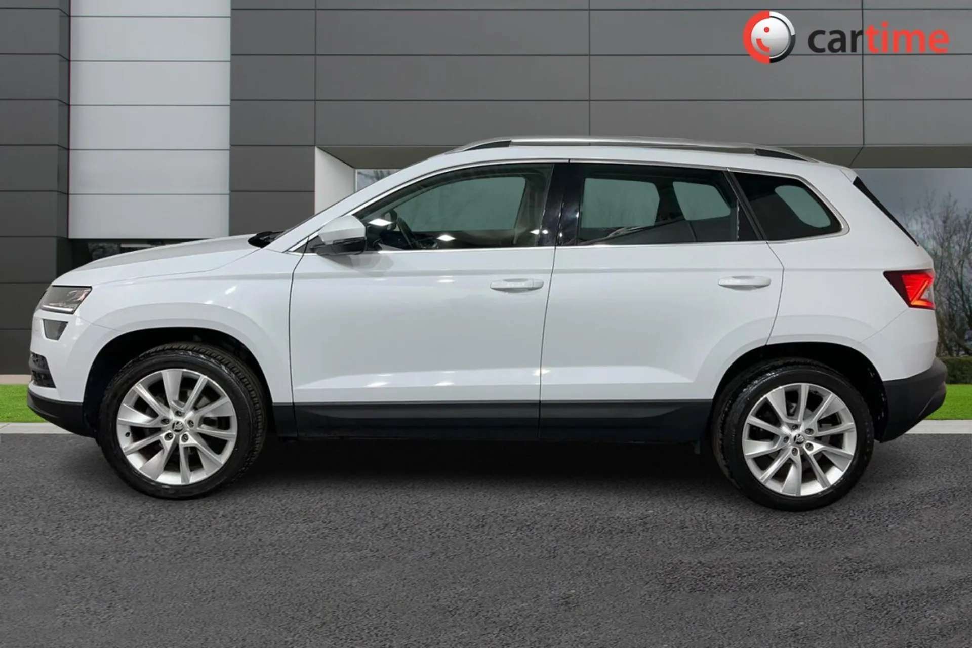 A 0 SKODA KAROQ 1.0 SE L TSI 5d 114 BHP 8In Touchscreen, Apple CarPlay / Android Auto, Satellite Navigation, Reversing Camera, Bluetooth 18in Alloys, Candy White A 0 SKODA KAROQ 1.0 SE L TSI 5d 114 BHP 8In Touchscreen, Apple CarPlay / Android Auto, Satellite Navigation, Reversing Camera, Bluetooth 18in Alloys, Candy White
