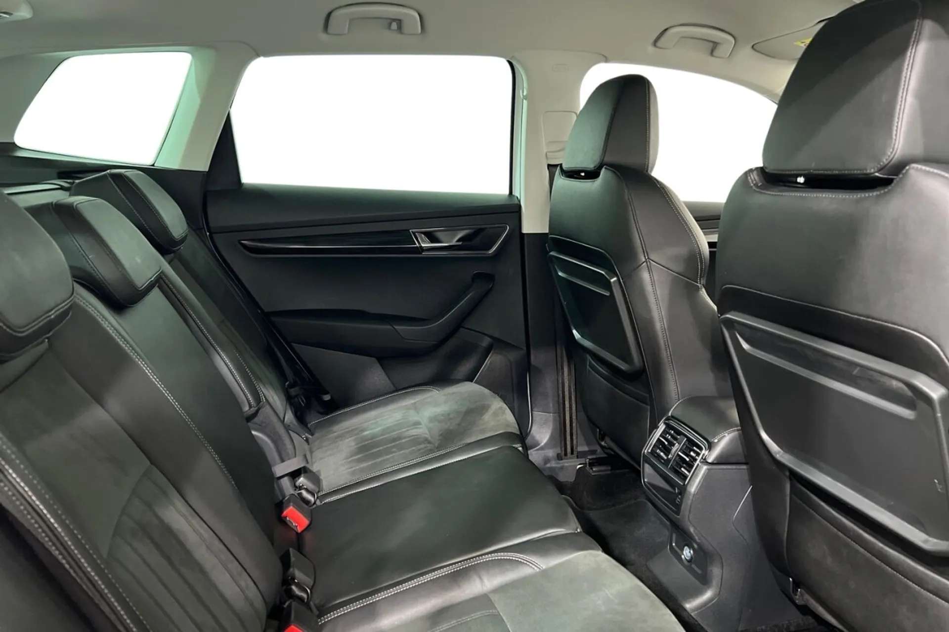 0 SKODA KAROQ 0 SKODA KAROQ