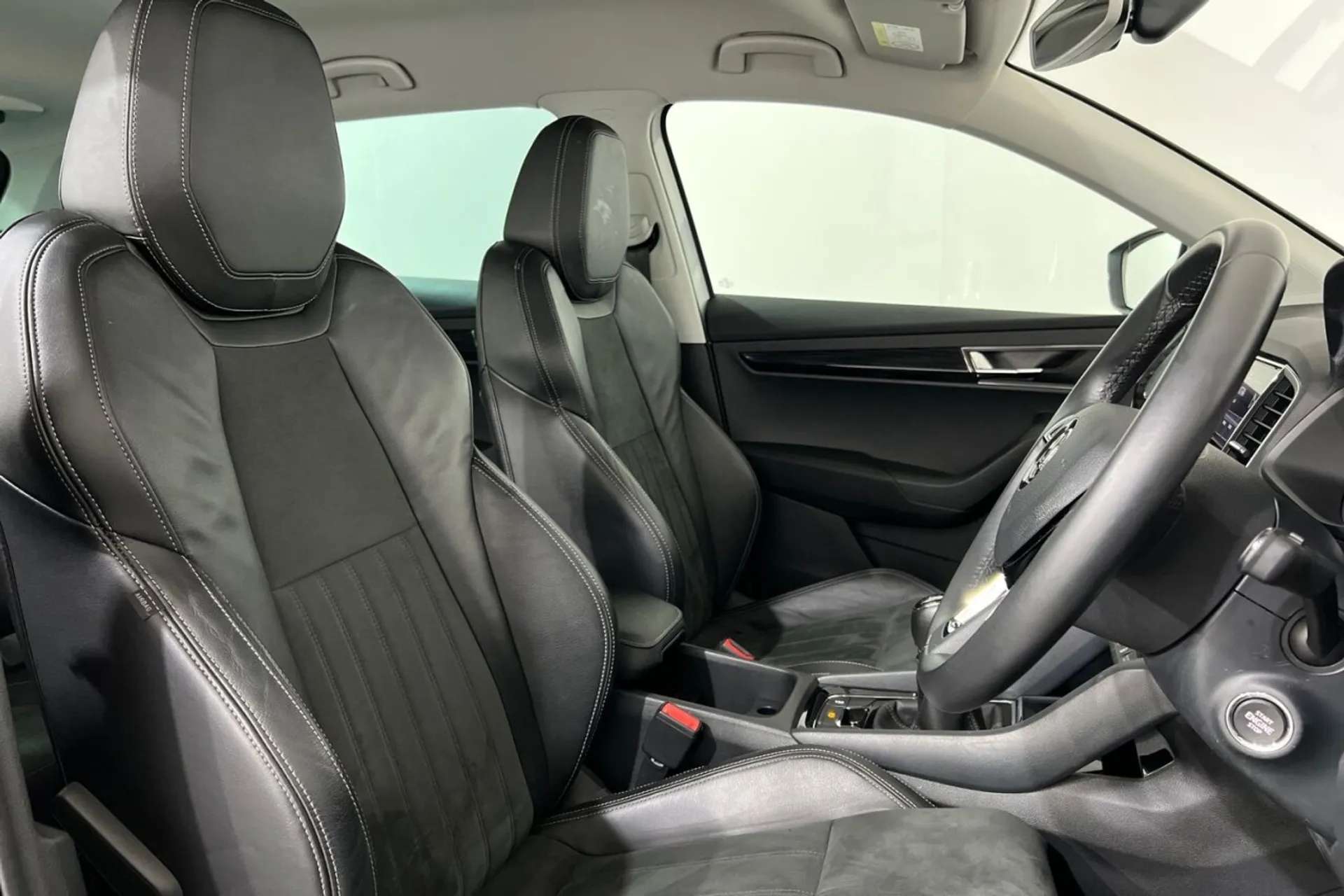 0 SKODA KAROQ 0 SKODA KAROQ