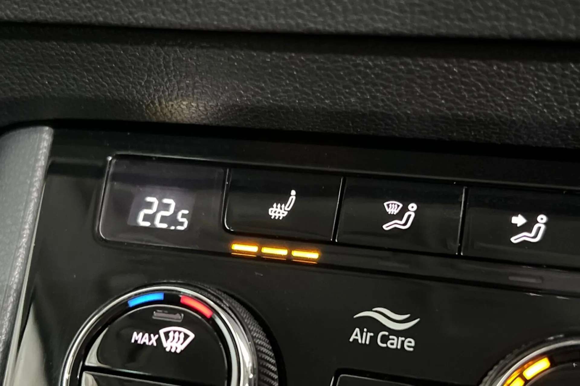 0 SKODA KAROQ 0 SKODA KAROQ