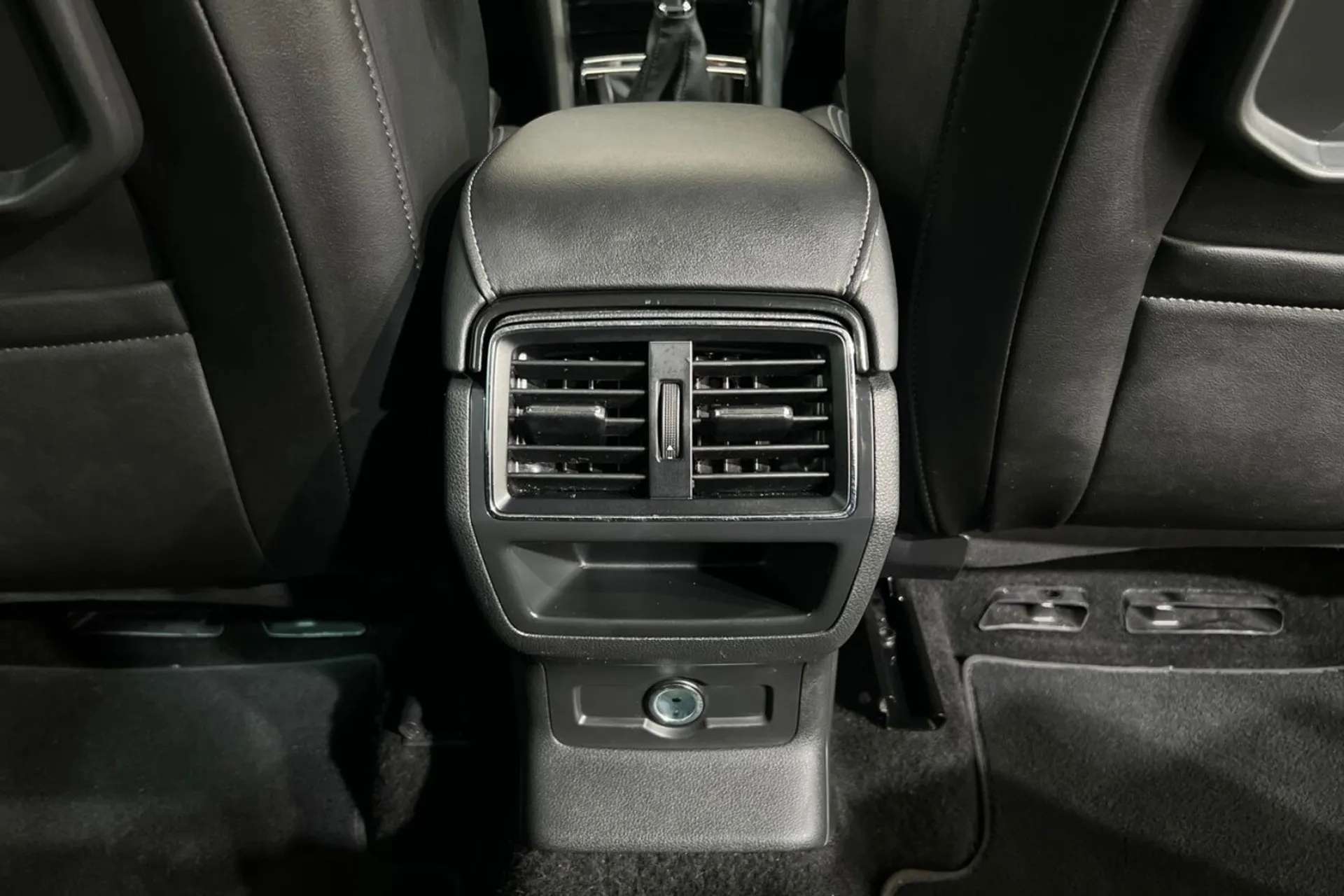 0 SKODA KAROQ 0 SKODA KAROQ