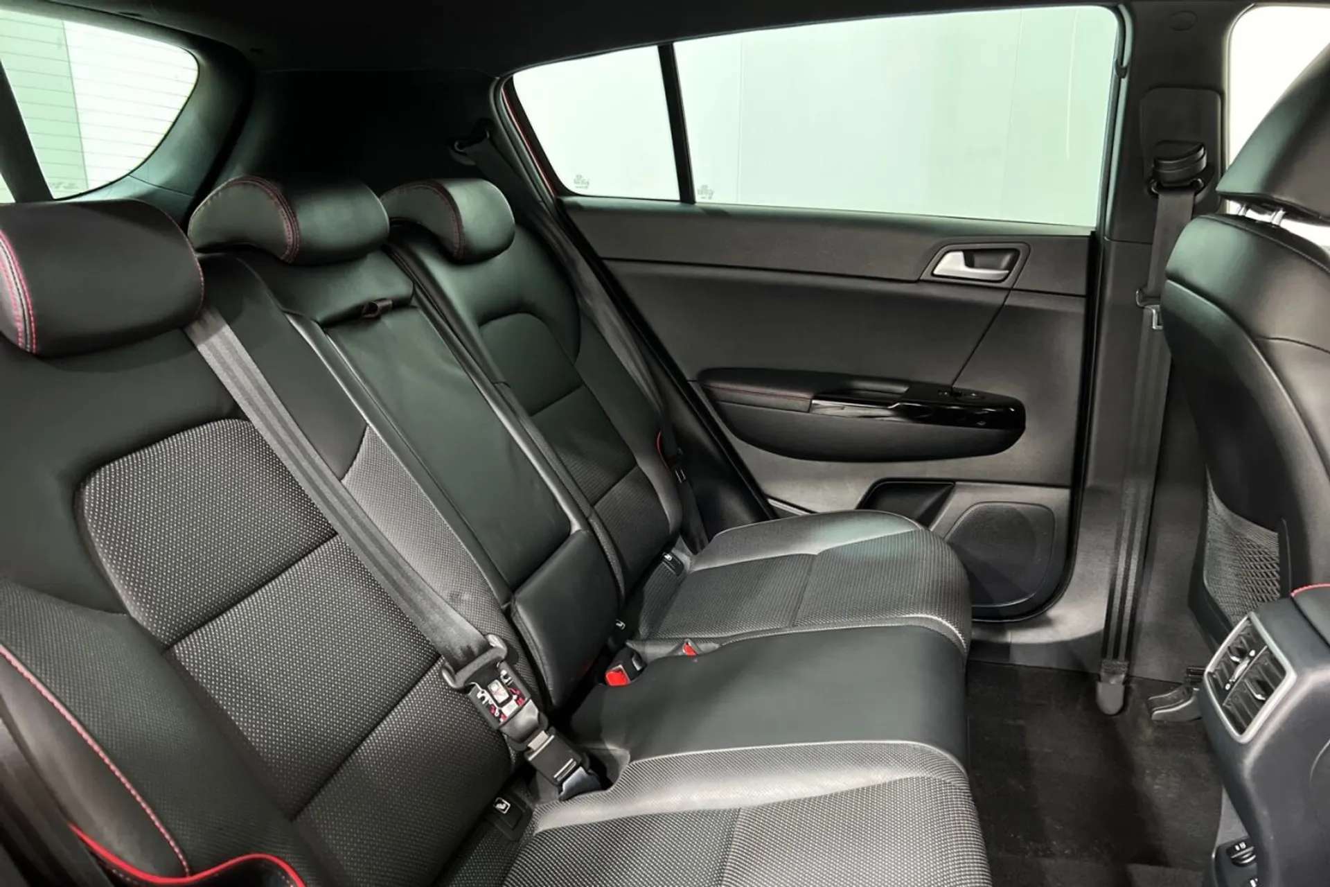 2018 KIA SPORTAGE 2018 KIA SPORTAGE