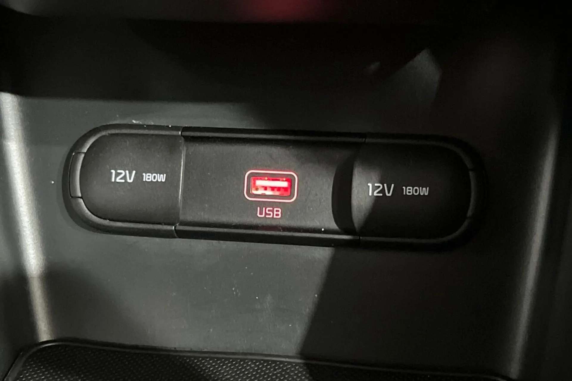 2018 KIA SPORTAGE 2018 KIA SPORTAGE