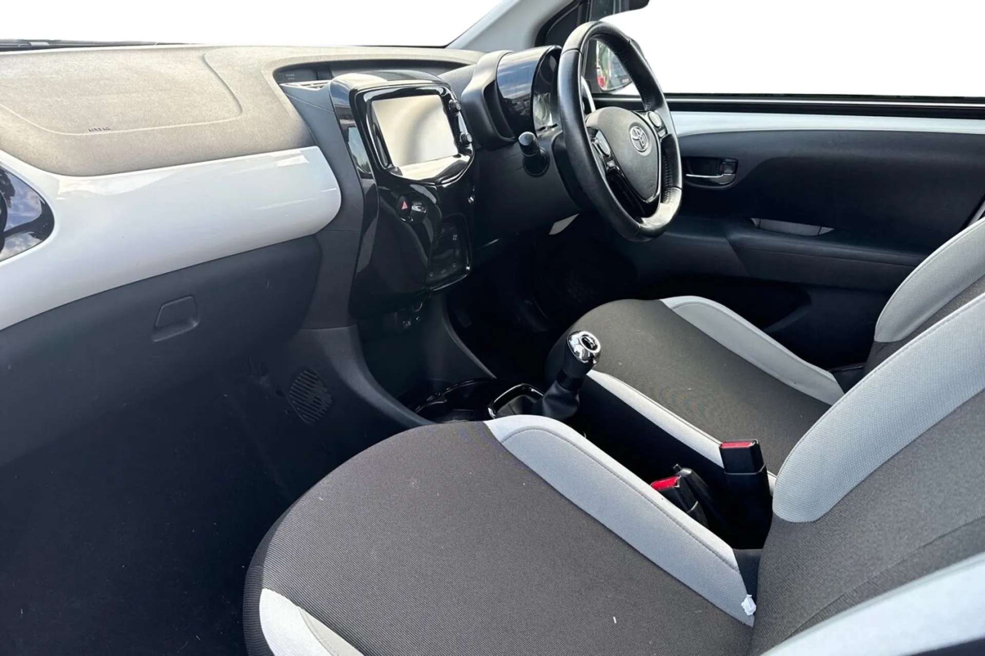 2018 TOYOTA AYGO 2018 TOYOTA AYGO