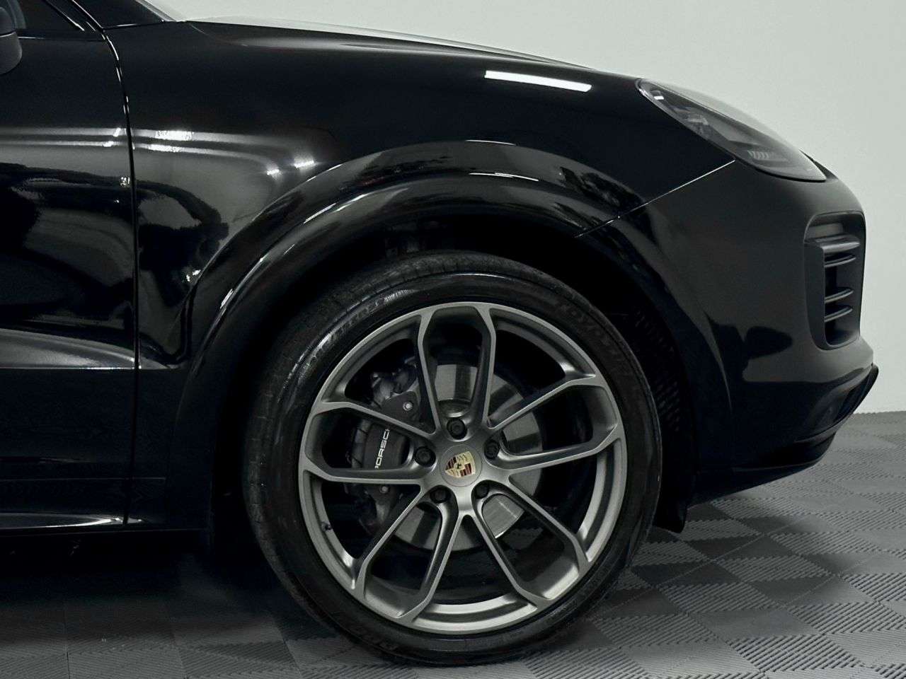 2019 PORSCHE CAYENNE 2019 PORSCHE CAYENNE