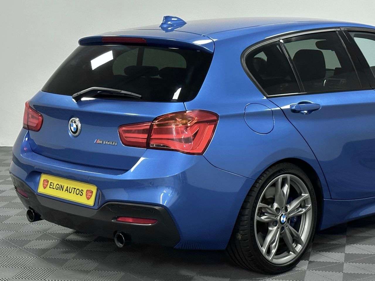 2017 BMW 1 SERIES 2017 BMW 1 SERIES