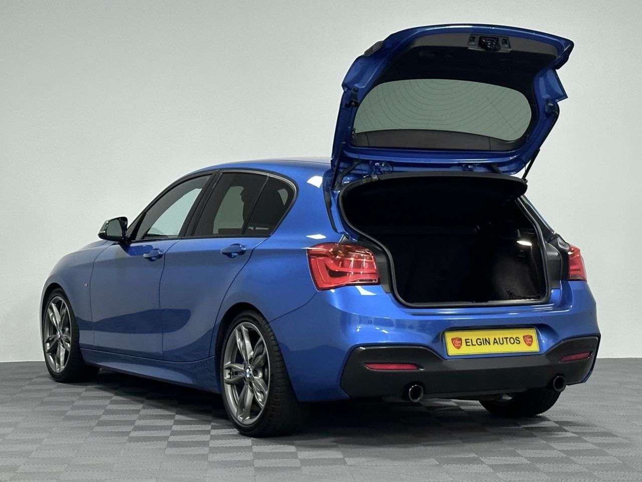 2017 BMW 1 SERIES 2017 BMW 1 SERIES