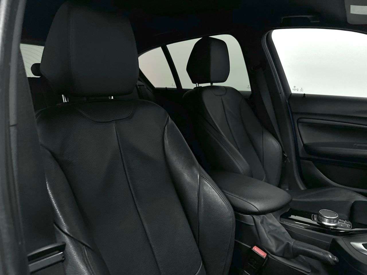 2017 BMW 1 SERIES 2017 BMW 1 SERIES