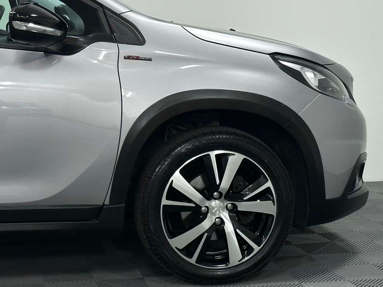 2019 PEUGEOT 2008 2019 PEUGEOT 2008