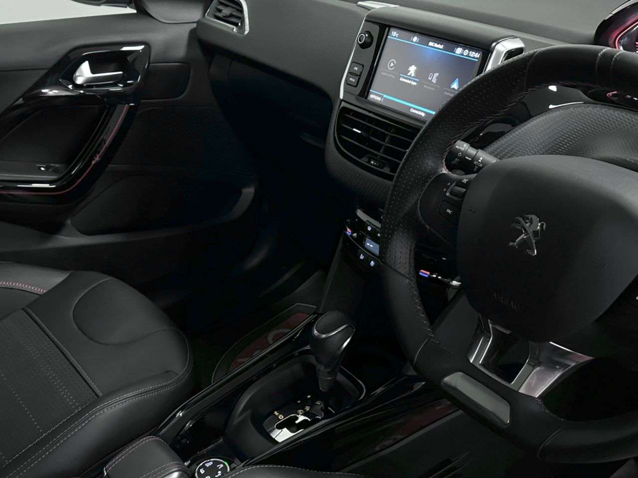 2019 PEUGEOT 2008 2019 PEUGEOT 2008