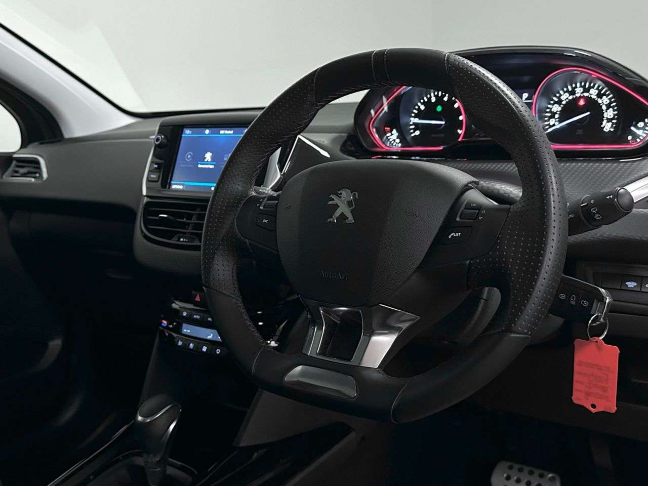 2019 PEUGEOT 2008 2019 PEUGEOT 2008