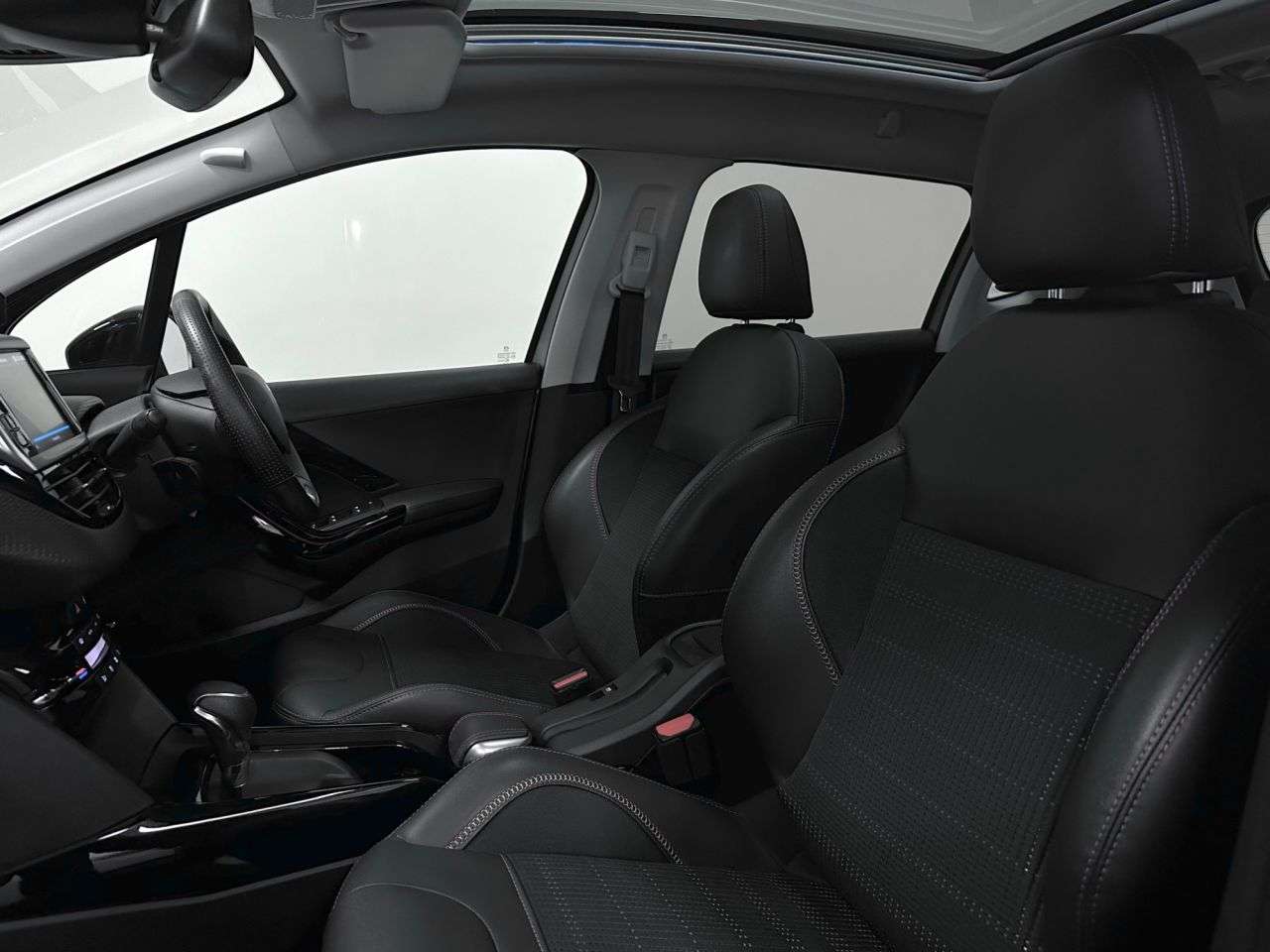 2019 PEUGEOT 2008 2019 PEUGEOT 2008