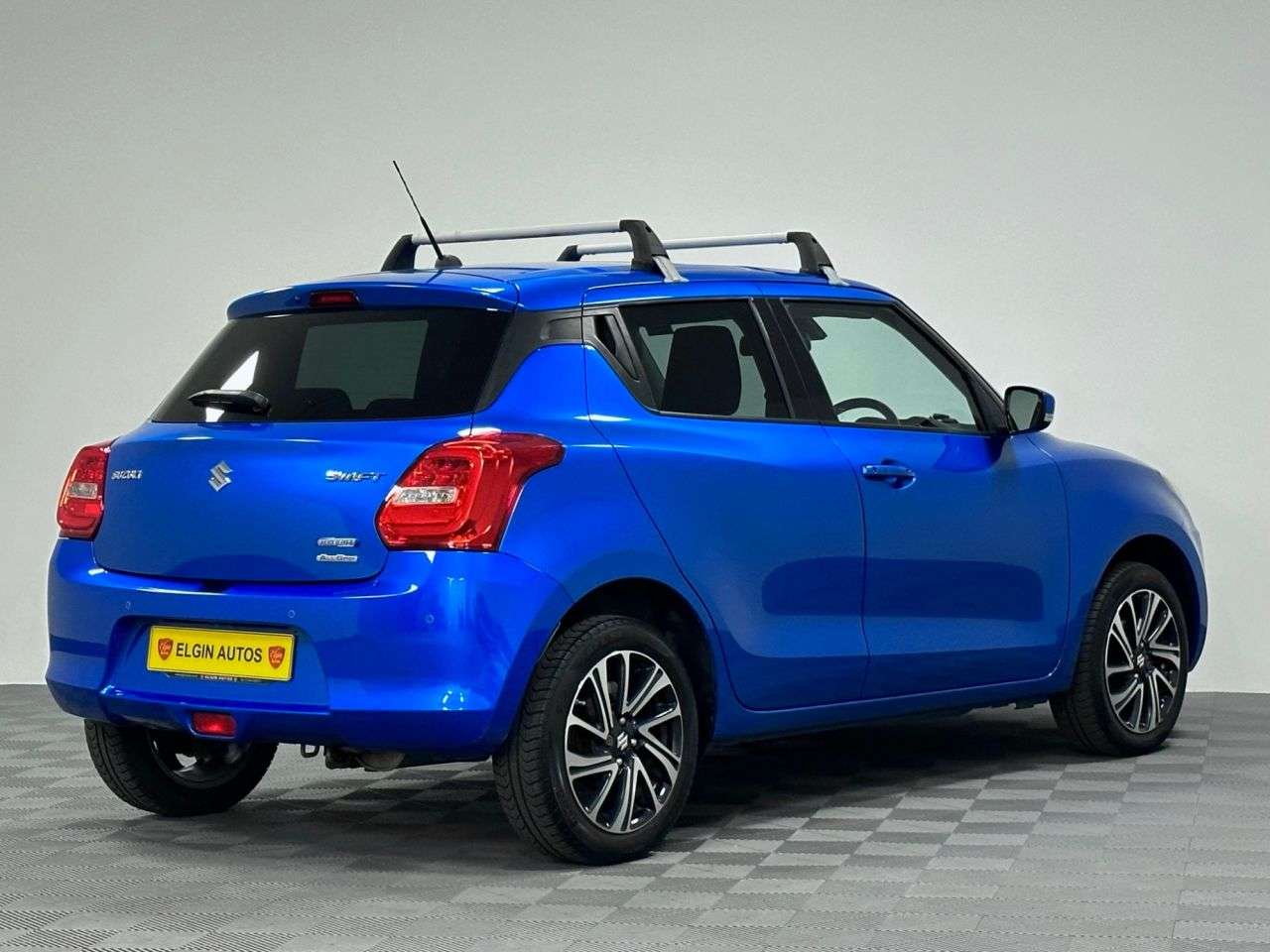 2022 SUZUKI SWIFT 2022 SUZUKI SWIFT