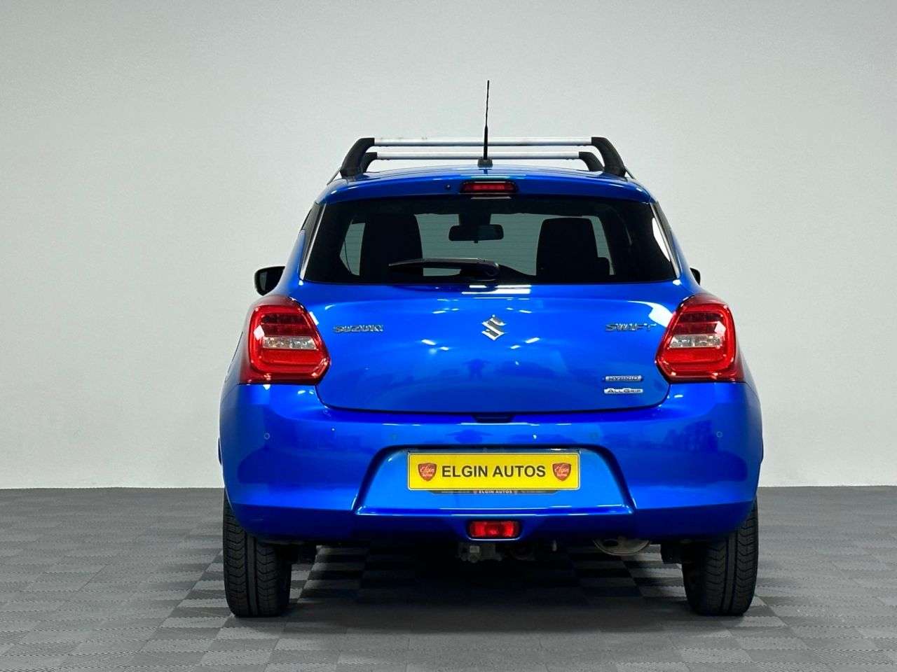 2022 SUZUKI SWIFT 2022 SUZUKI SWIFT