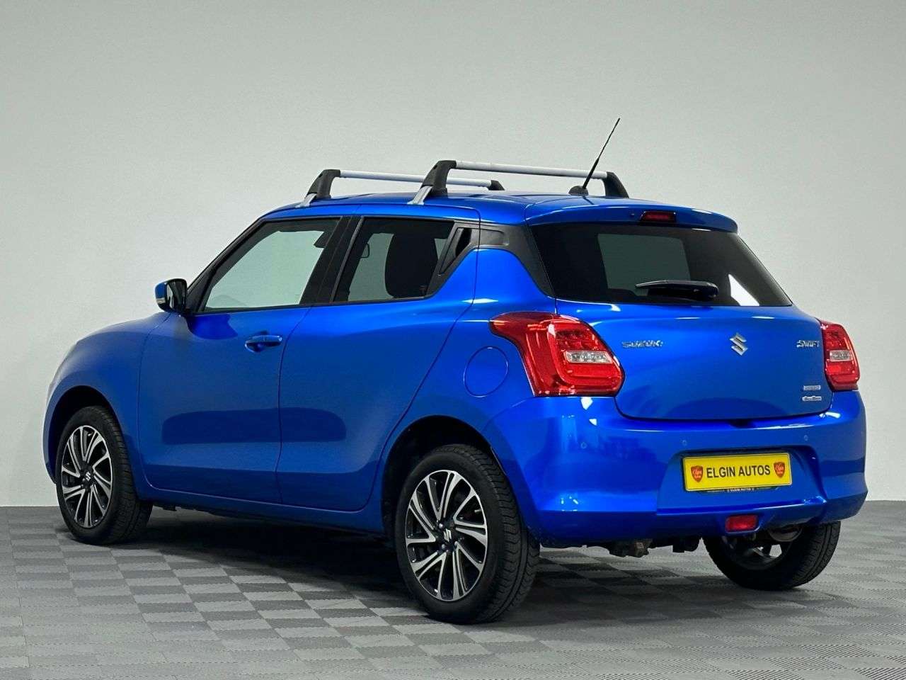 2022 SUZUKI SWIFT 2022 SUZUKI SWIFT